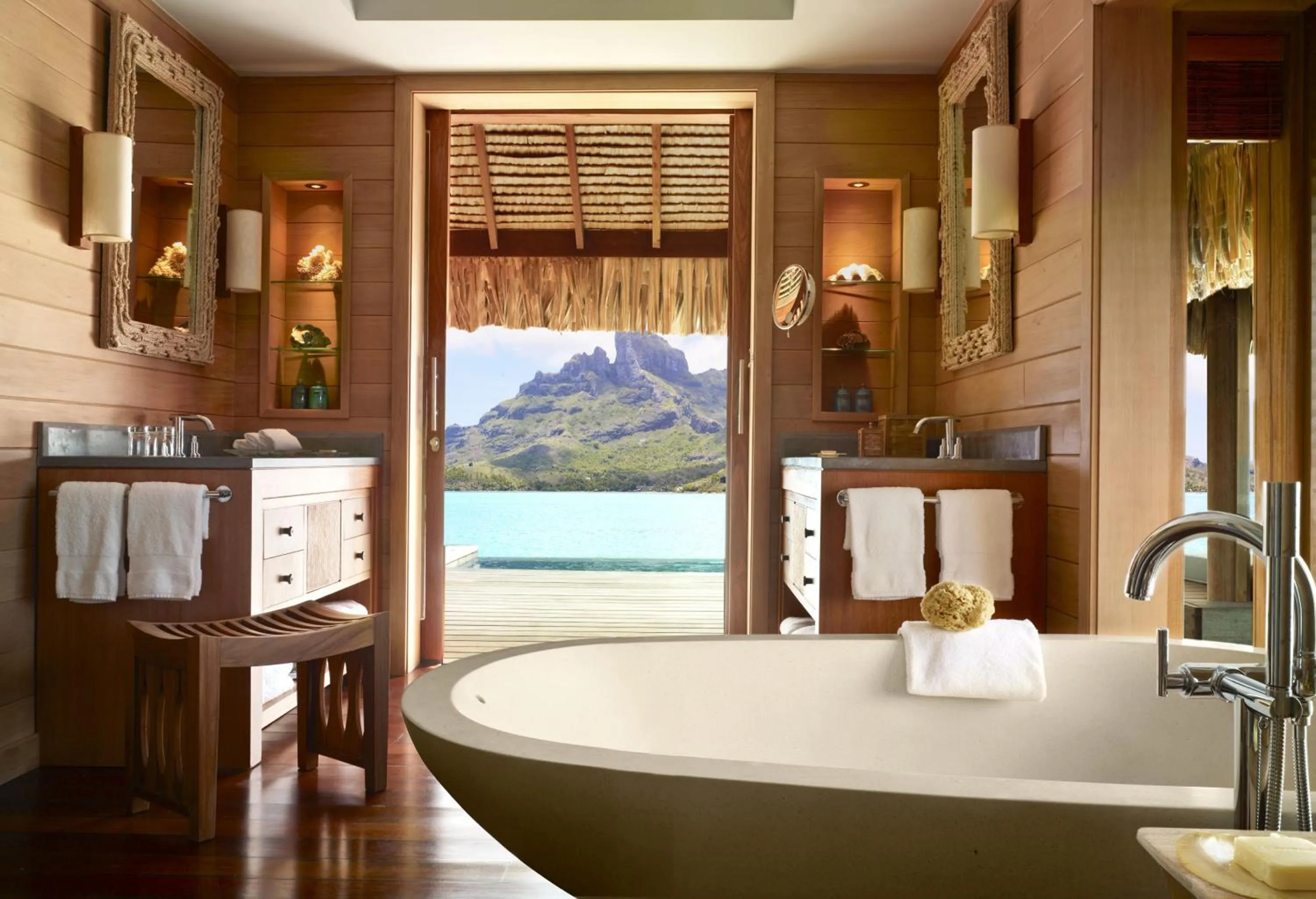 Day in Four Seasons Resort Bora Bora