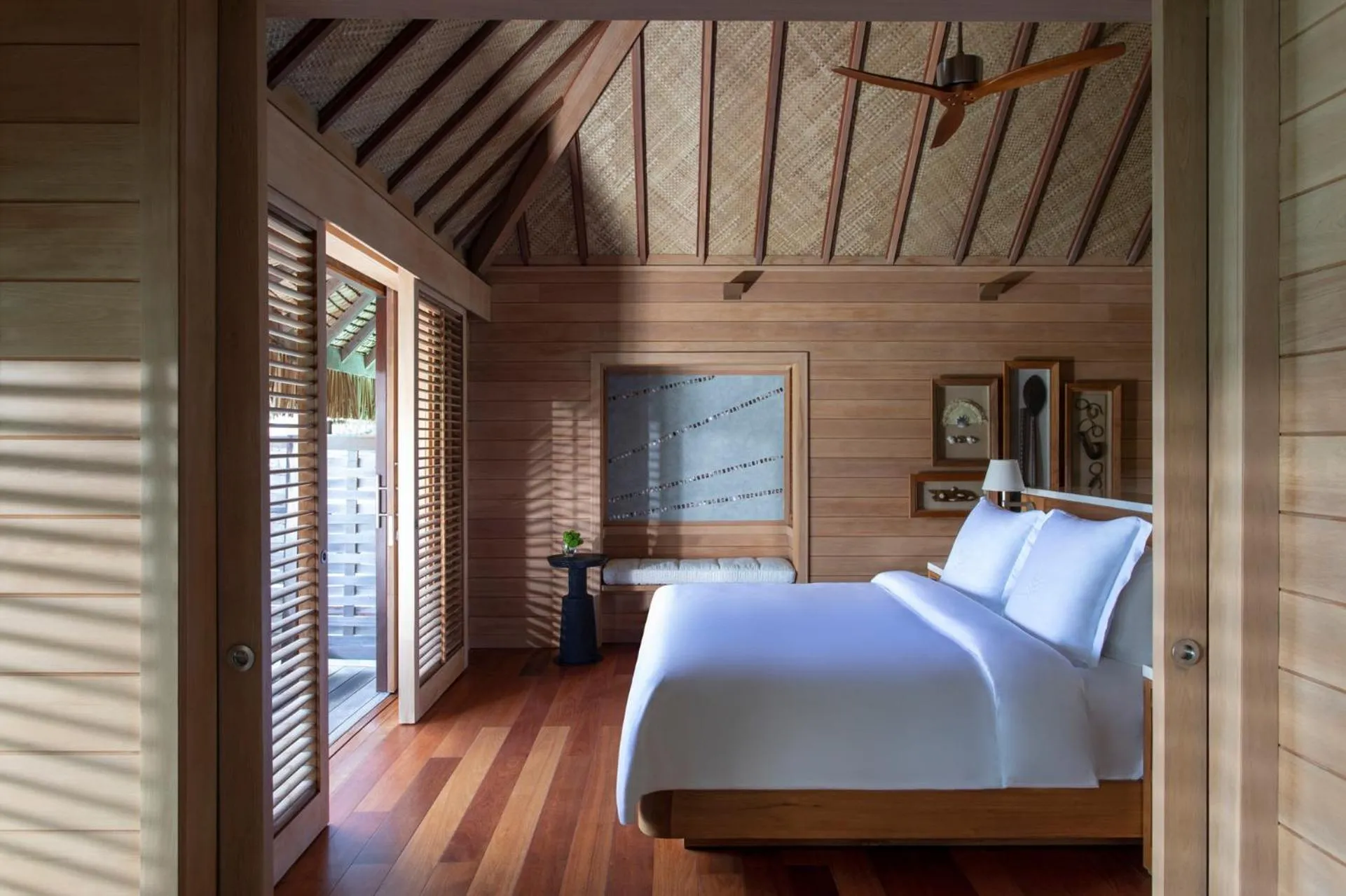 Photo of the whole room, Bed in Four Seasons Resort Bora Bora