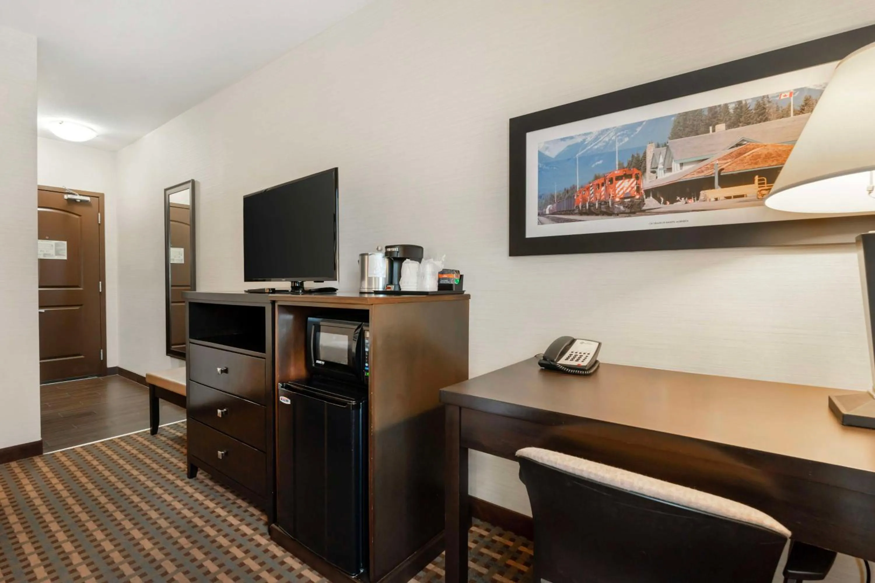Bedroom in Best Western Pacific Inn