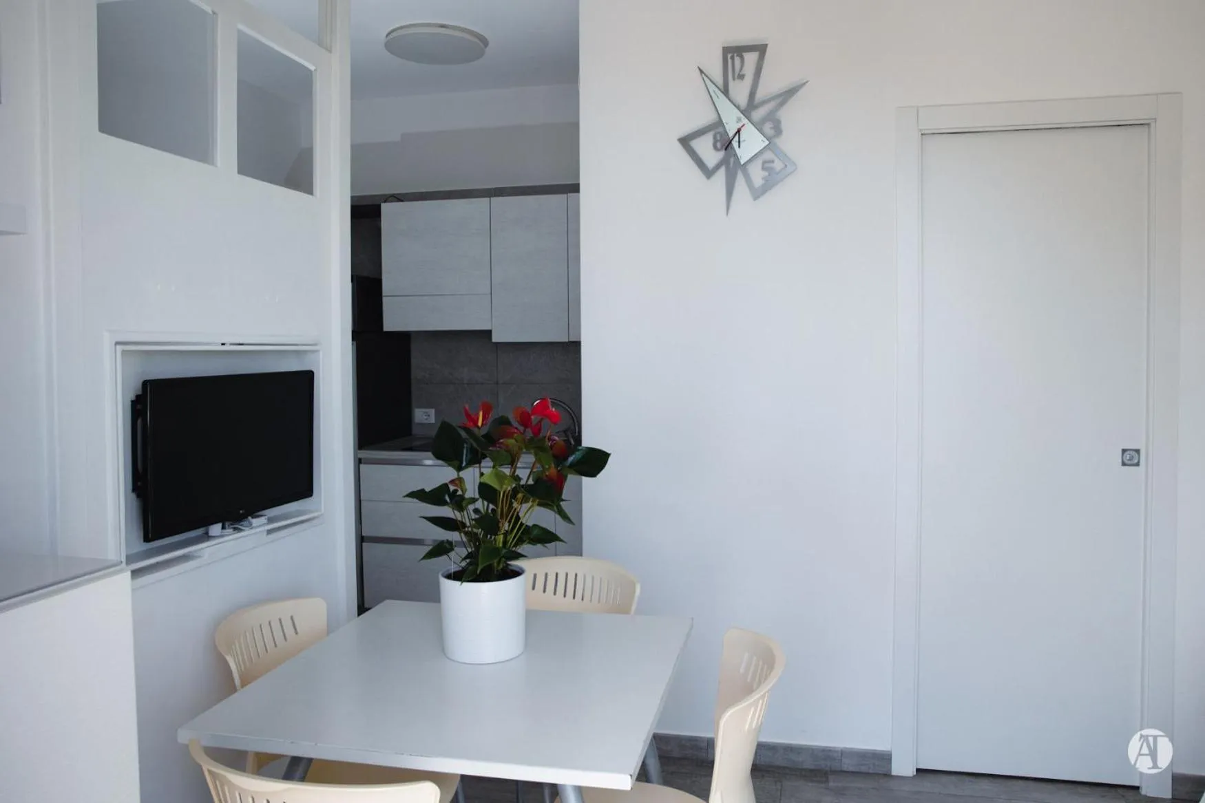 TV and multimedia in Andrea Case Vacanze L'Ancora