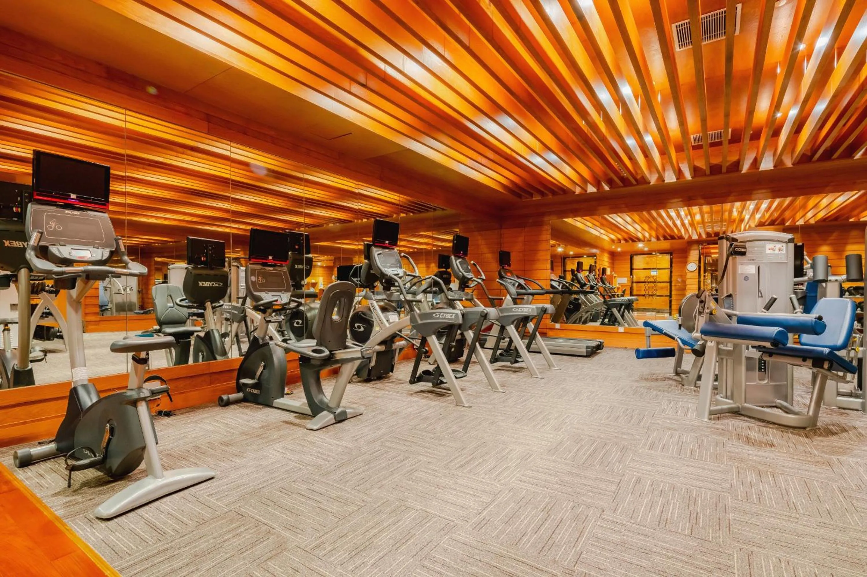 Spa and wellness centre/facilities in Four Points by Sheraton Hainan, Sanya