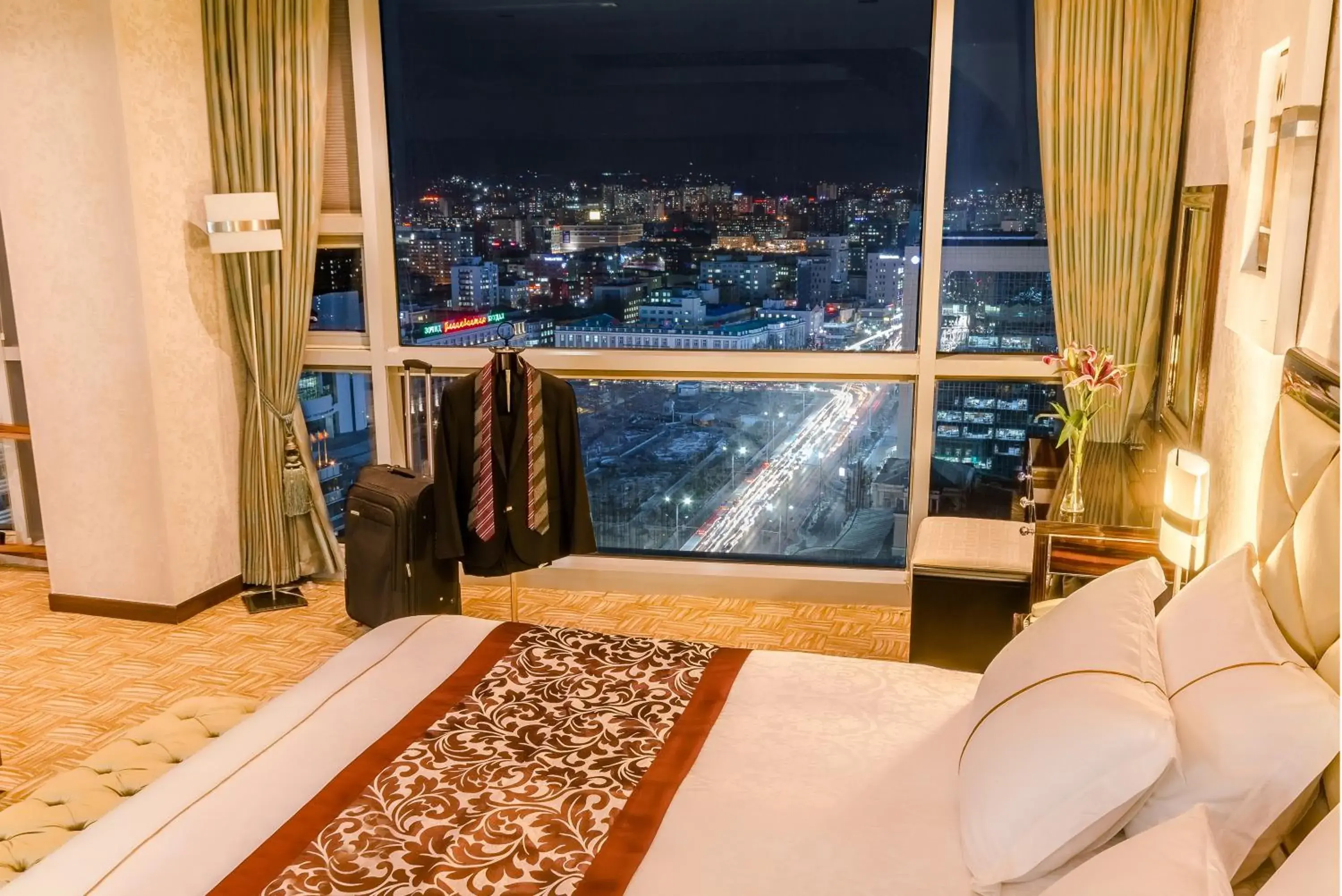 Presidential Suite Chinggis Square View in The Blue Sky Hotel and Tower Presidential Suite Chinggis Square View in The Blue Sky Hotel and Tower