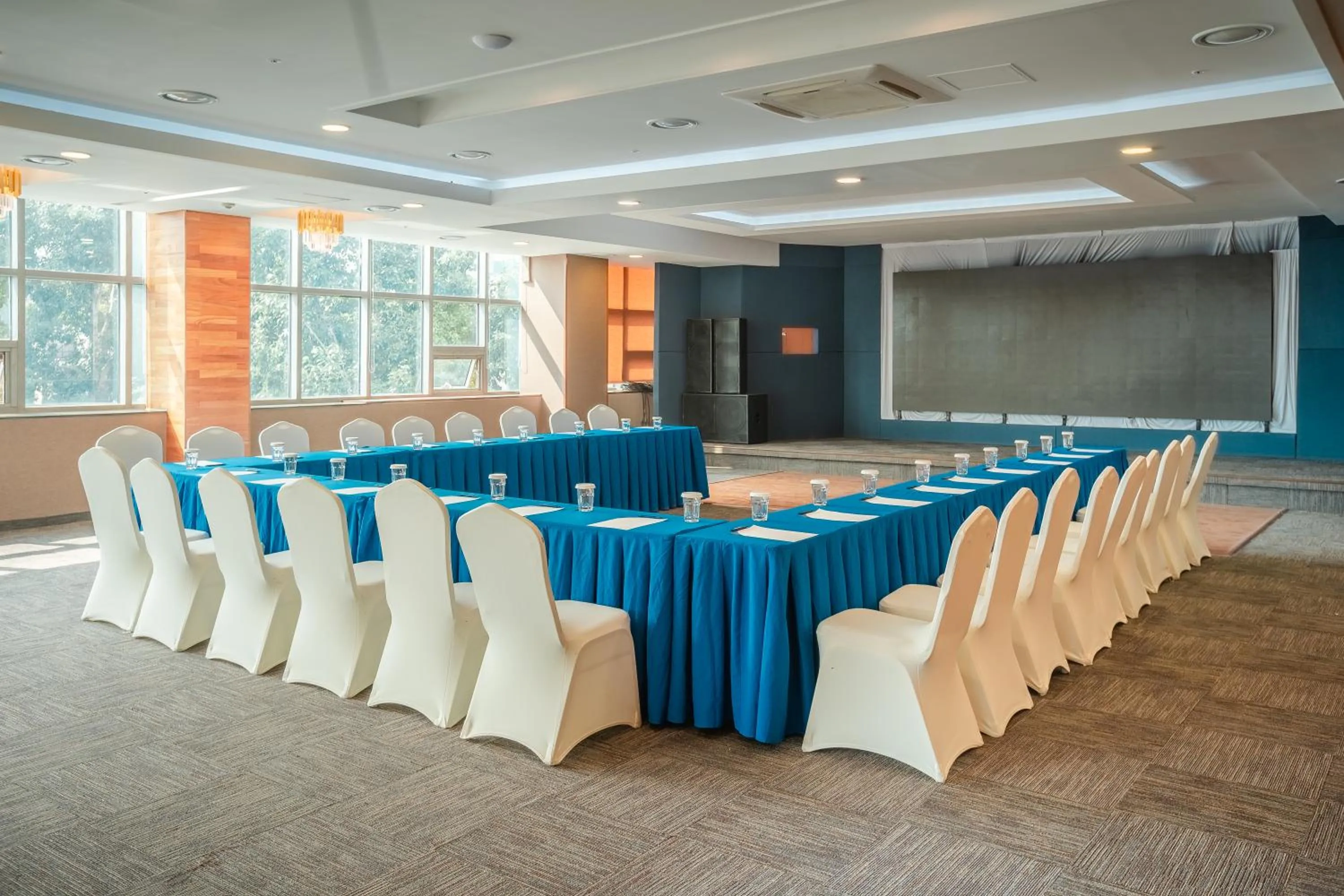 Banquet/Function facilities in The Blue Sky Hotel and Tower
