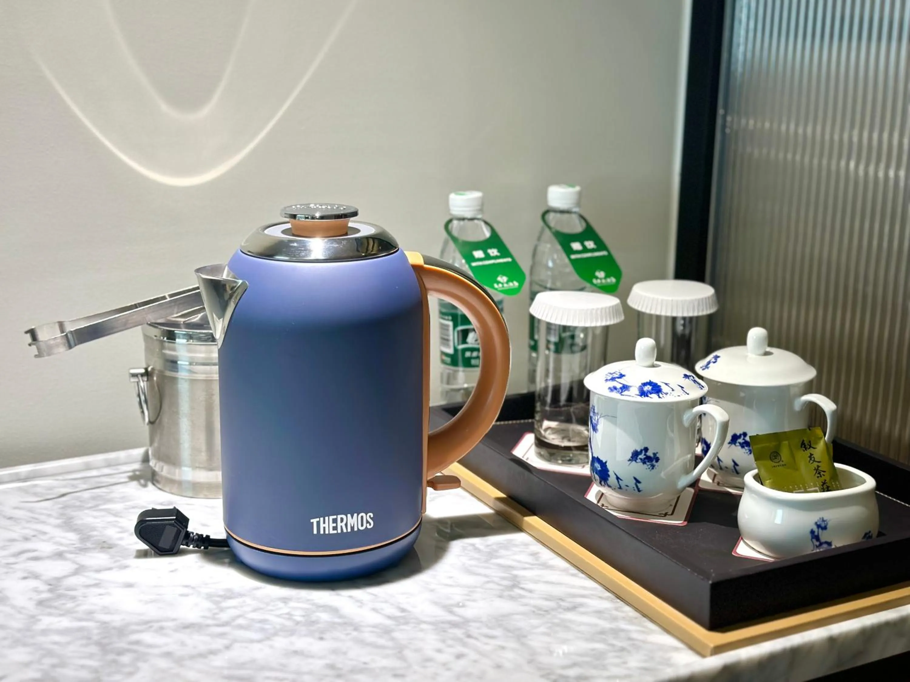 Drinks in Mason Hotel