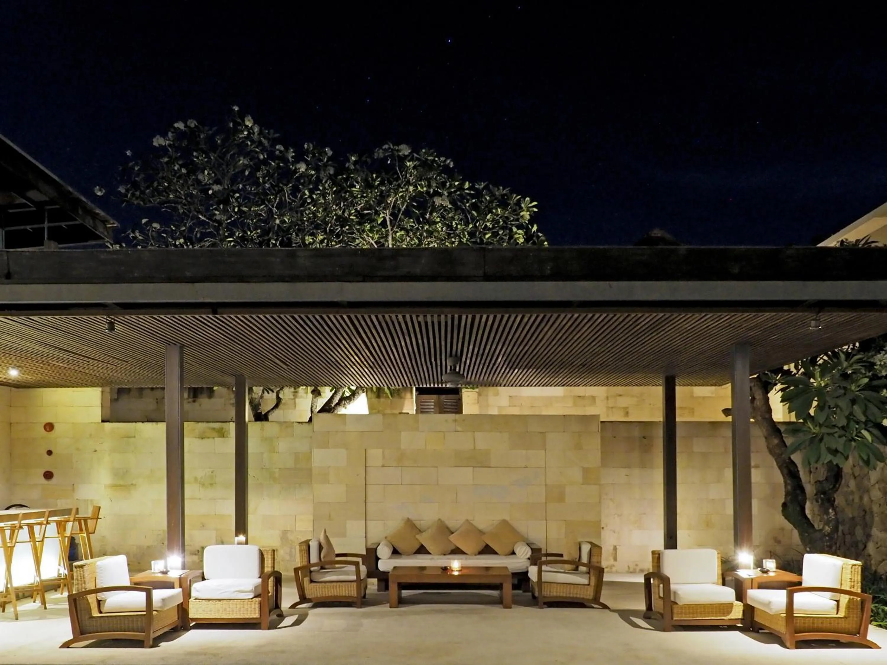 Lounge or bar in The Bale Nusa Dua by LifestyleRetreats