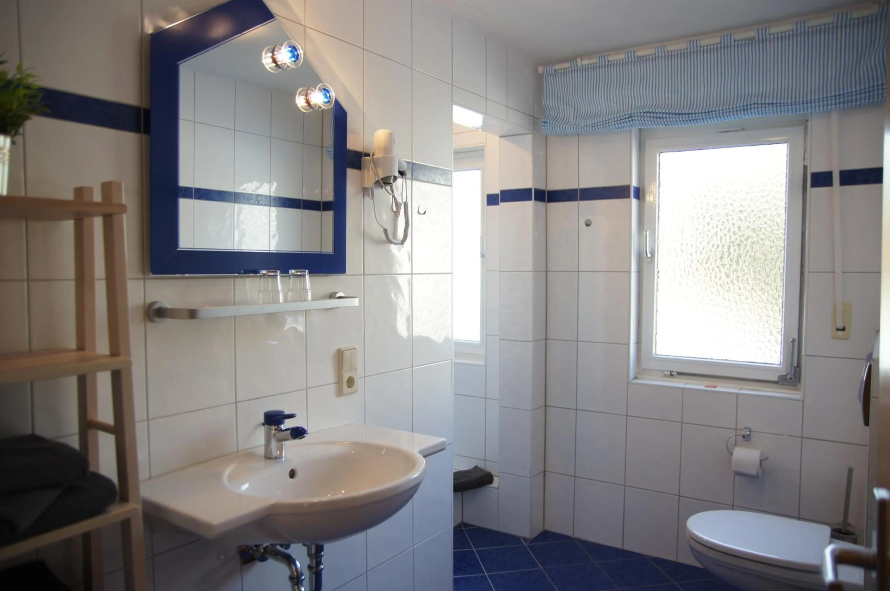 Bathroom in Gasthof Schumacher Hotel garni