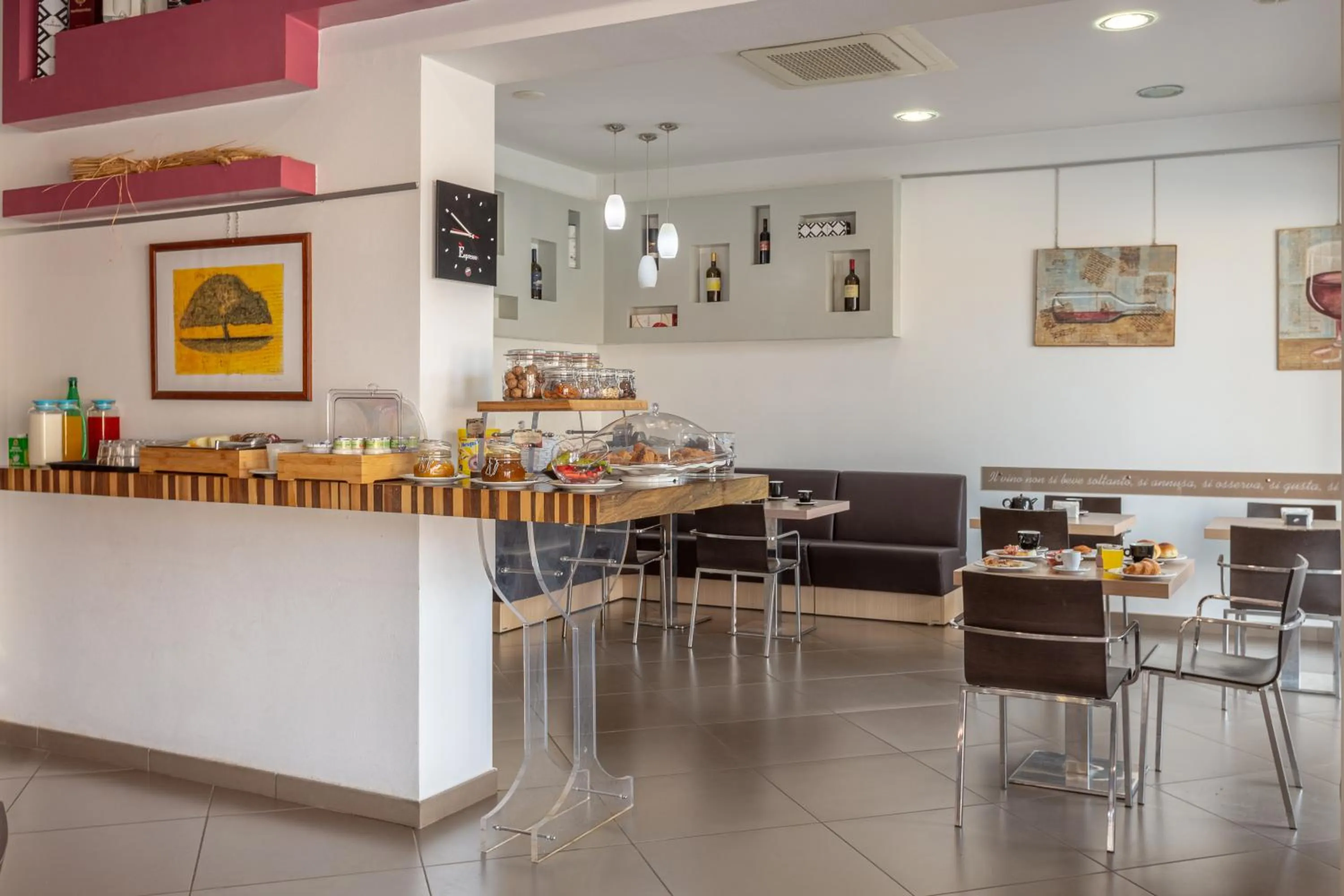 Buffet breakfast in diVino Hotel