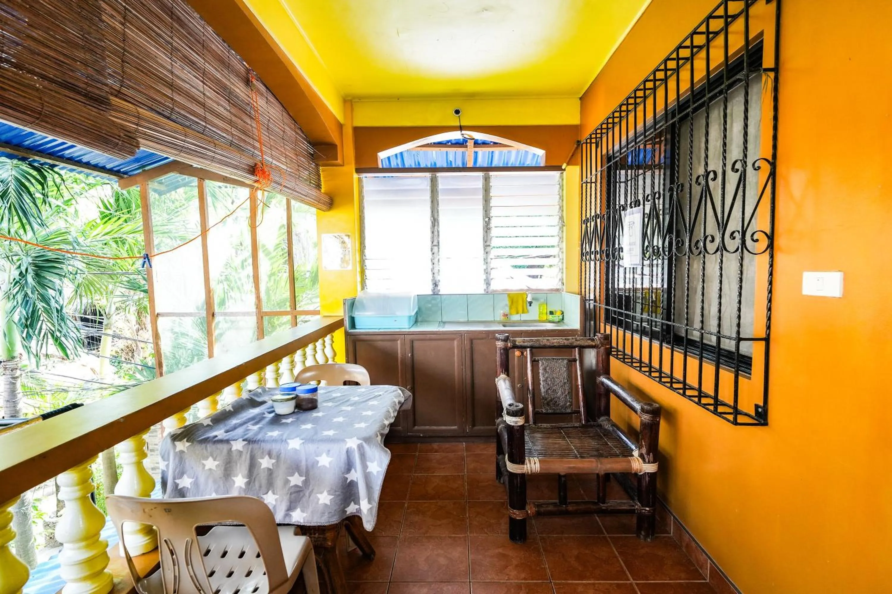 Seating area in Gracias Inn Boracay