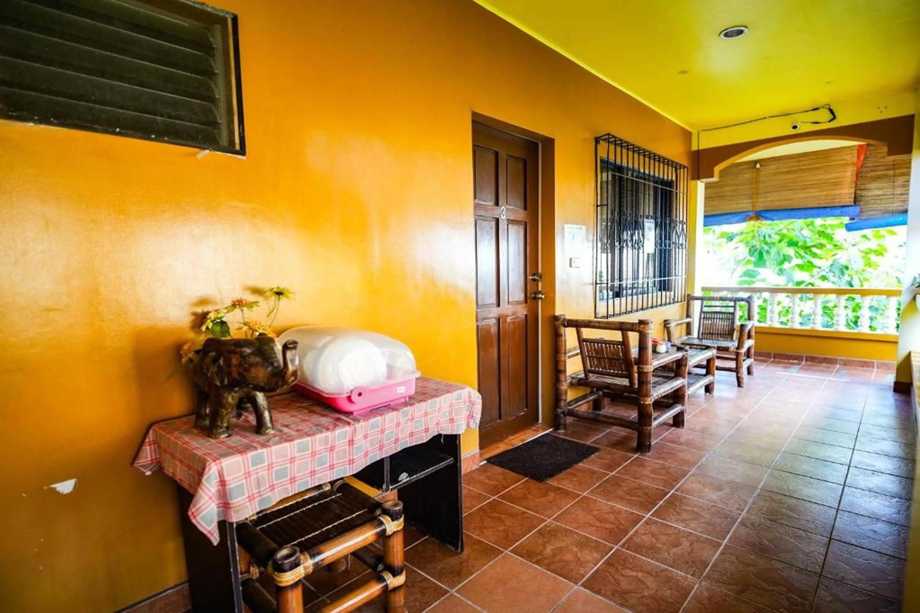 Seating area in Gracias Inn Boracay
