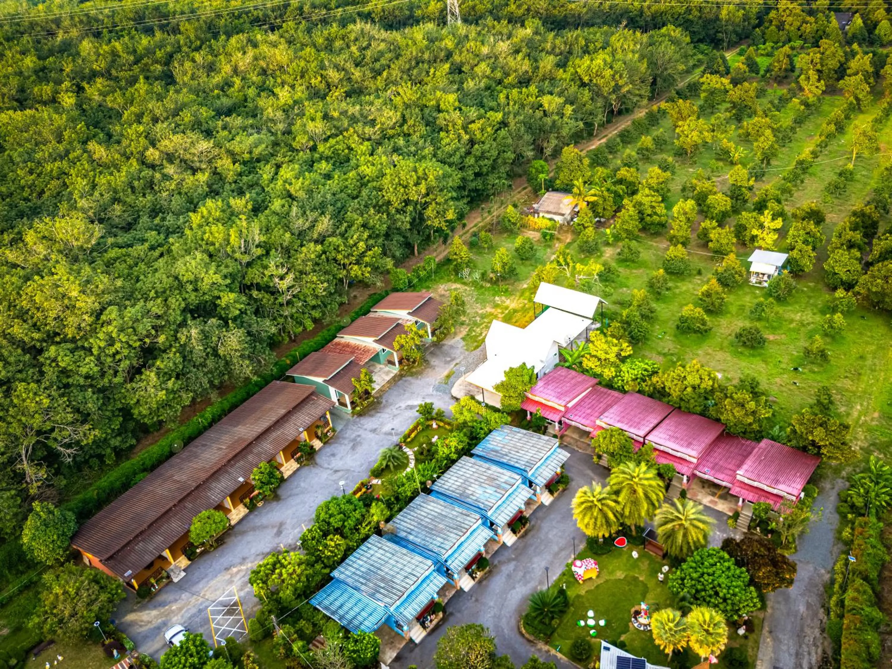 Property building in Baan Suan Mee Tang