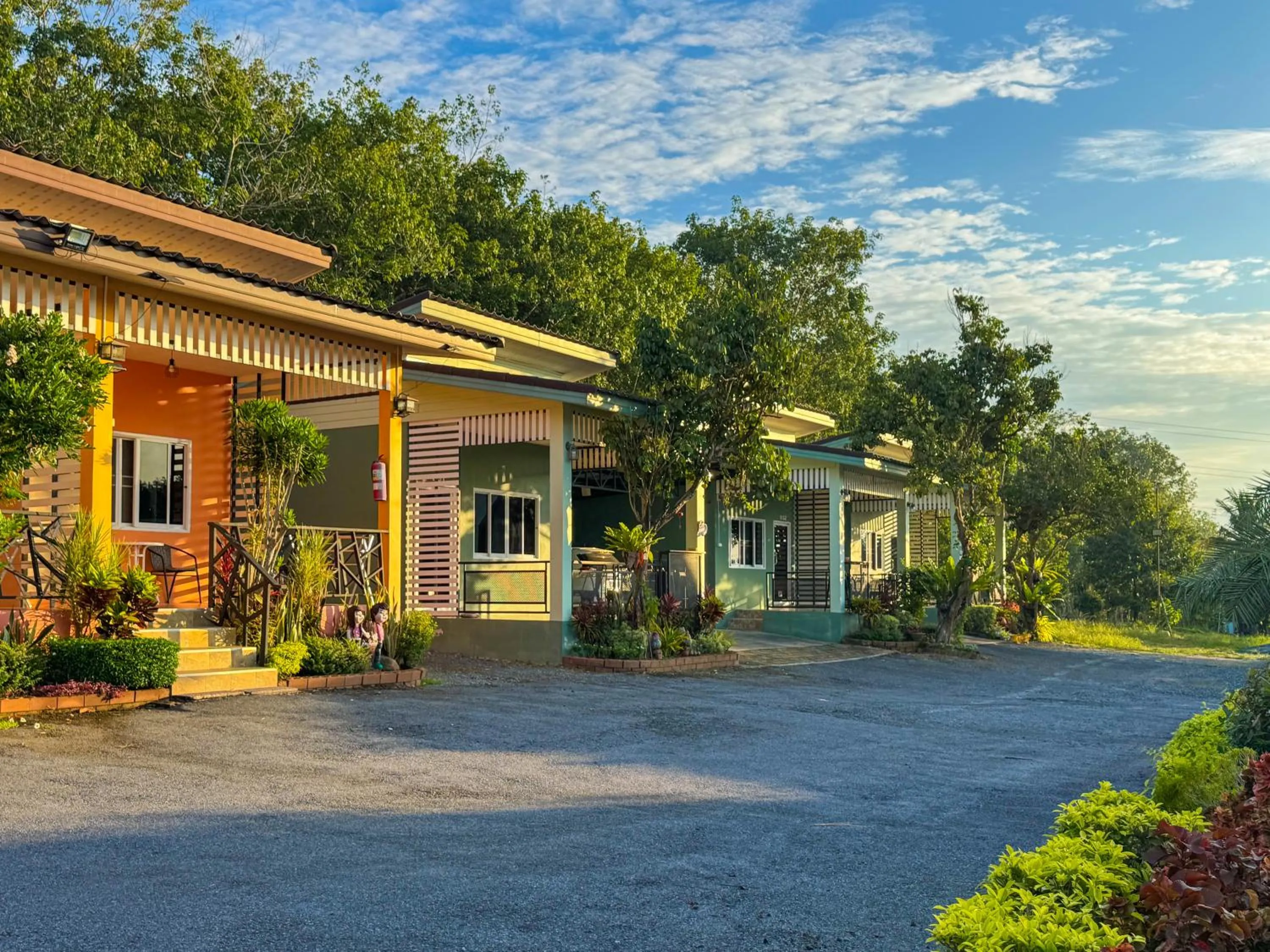 Property building in Baan Suan Mee Tang