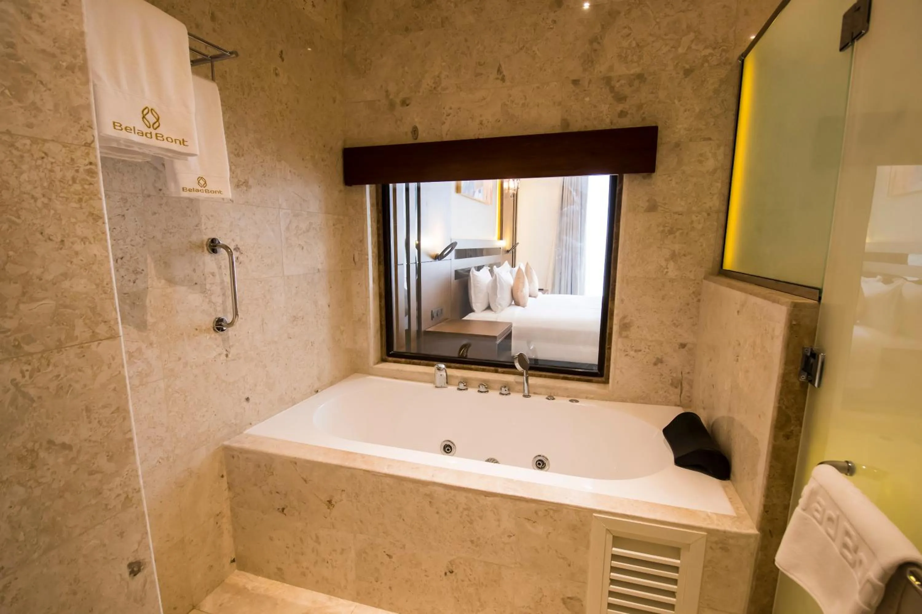 Bathroom in Belad Bont Resort