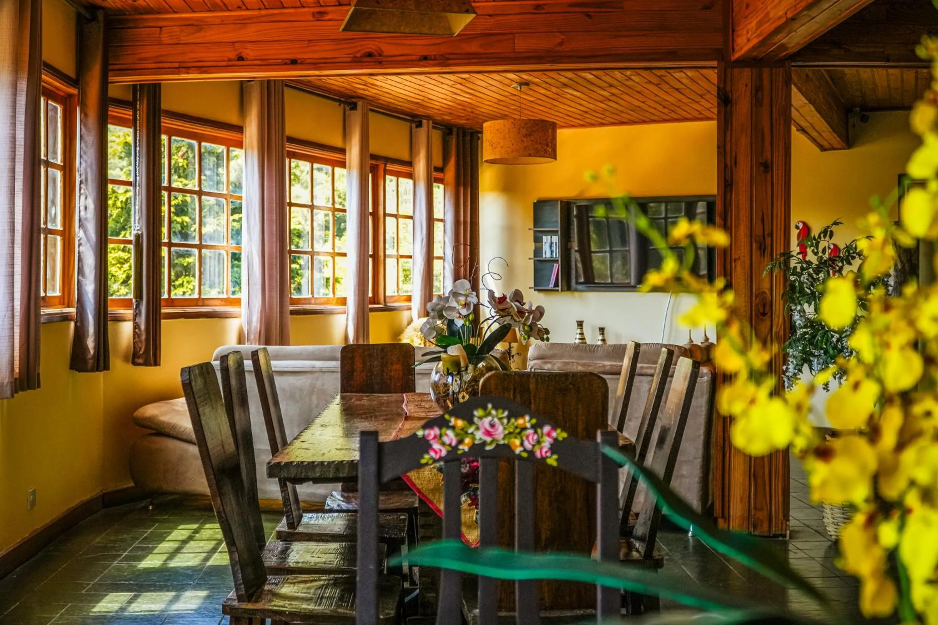 Seating area in VELINN Recanto das Hortencias Hotel