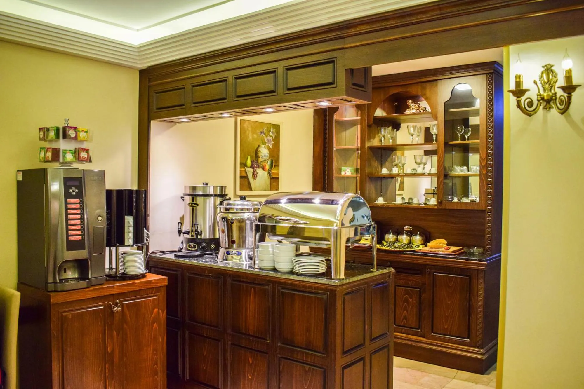 Restaurant/places to eat in Mekke Hotel Istanbul