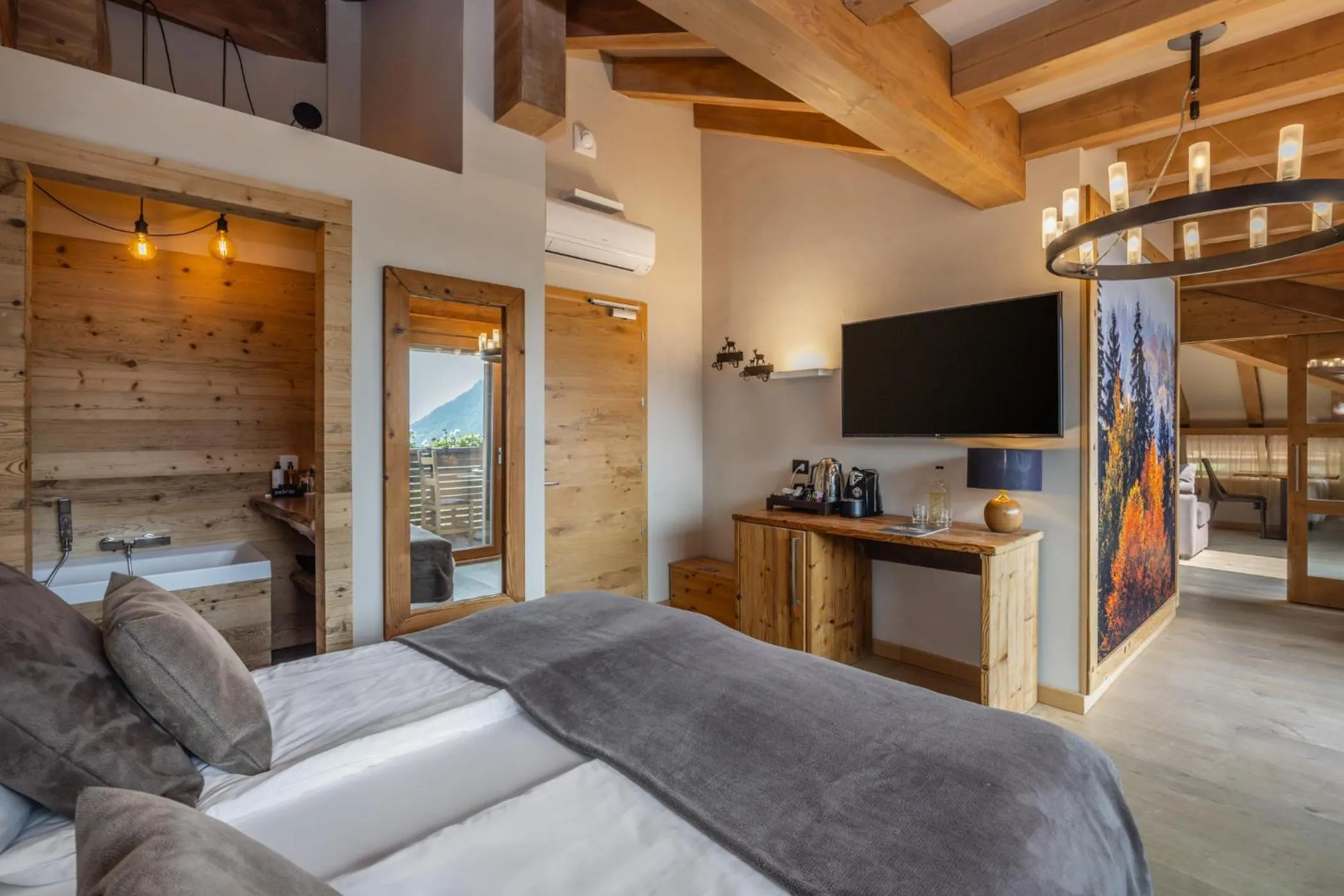 Bed in Boutique Hotel e Chalets Salvadori