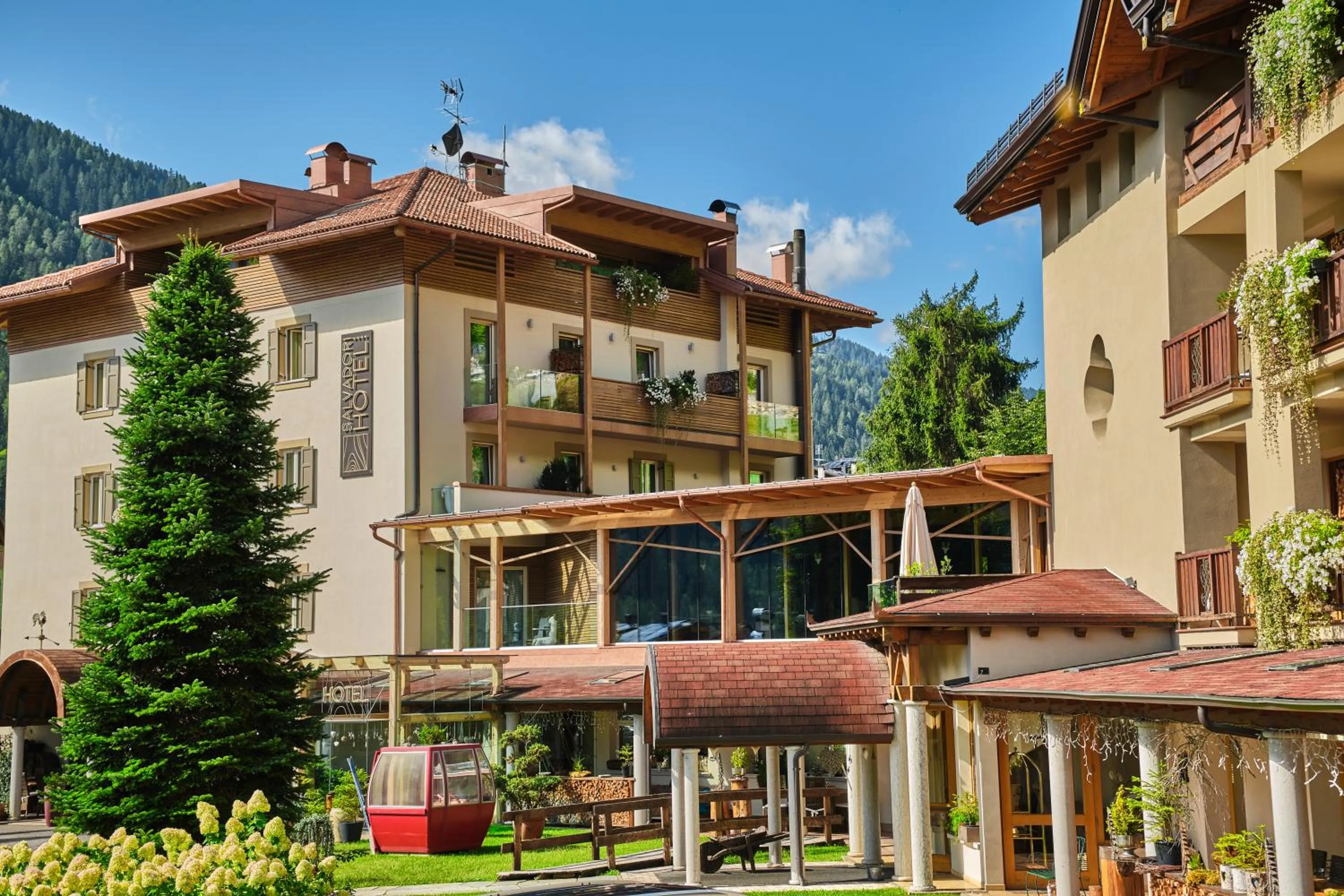 Property building in Boutique Hotel e Chalets Salvadori