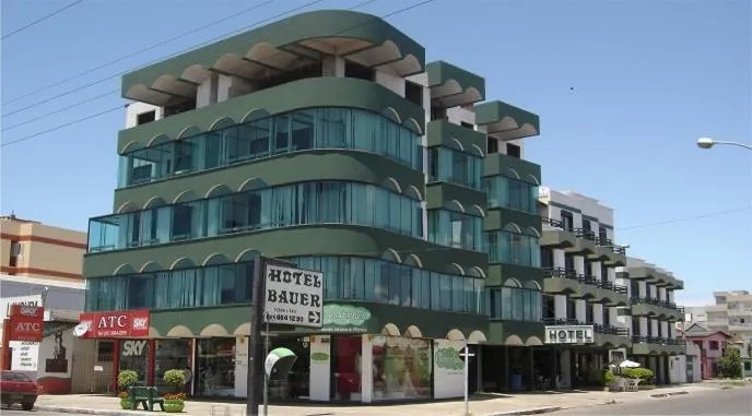 Hotel Bauer
