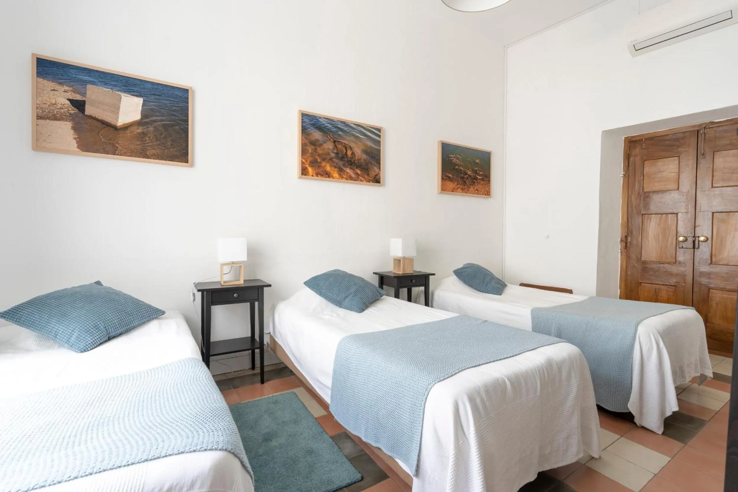 Decorative detail, Bed in Burgos Guest House