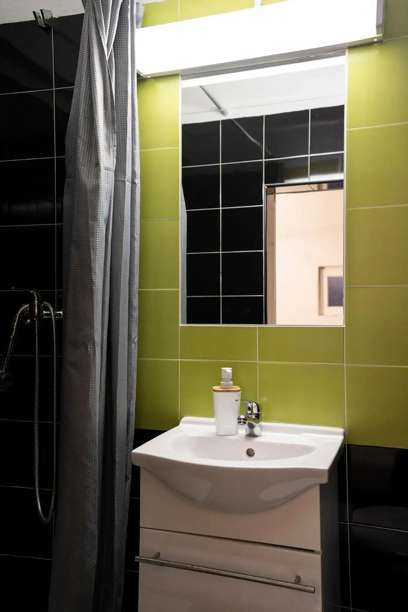 Single Room in Burgos Guest House Single Room in Burgos Guest House