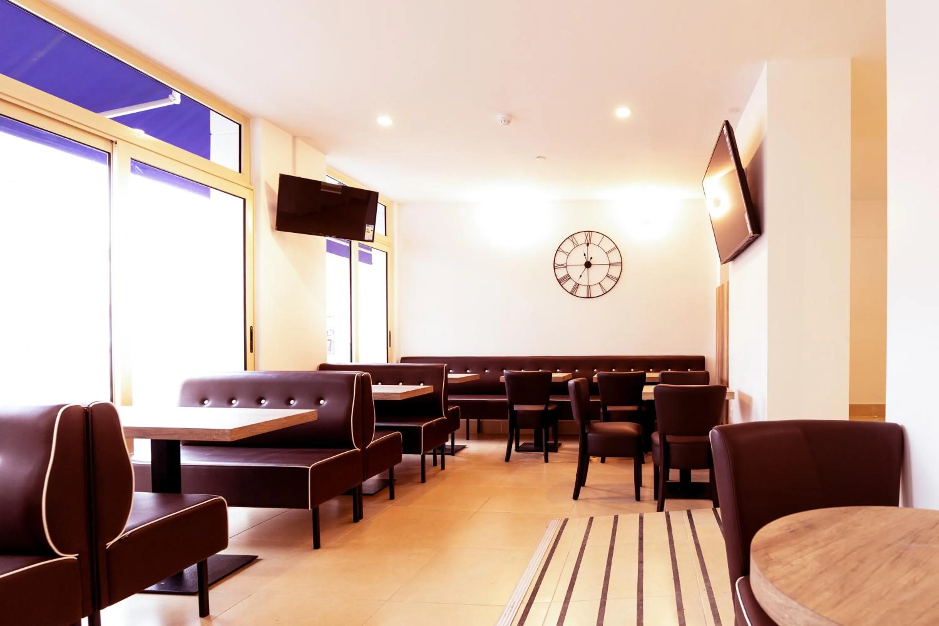 Lounge/Bar in Le Theatre