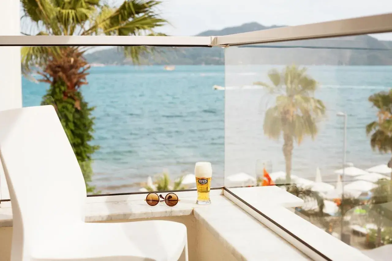 Twin Room with Sea View in The Beachfront Hotel Adult Only 16 Plus Twin Room with Sea View in The Beachfront Hotel Adult Only 16 Plus