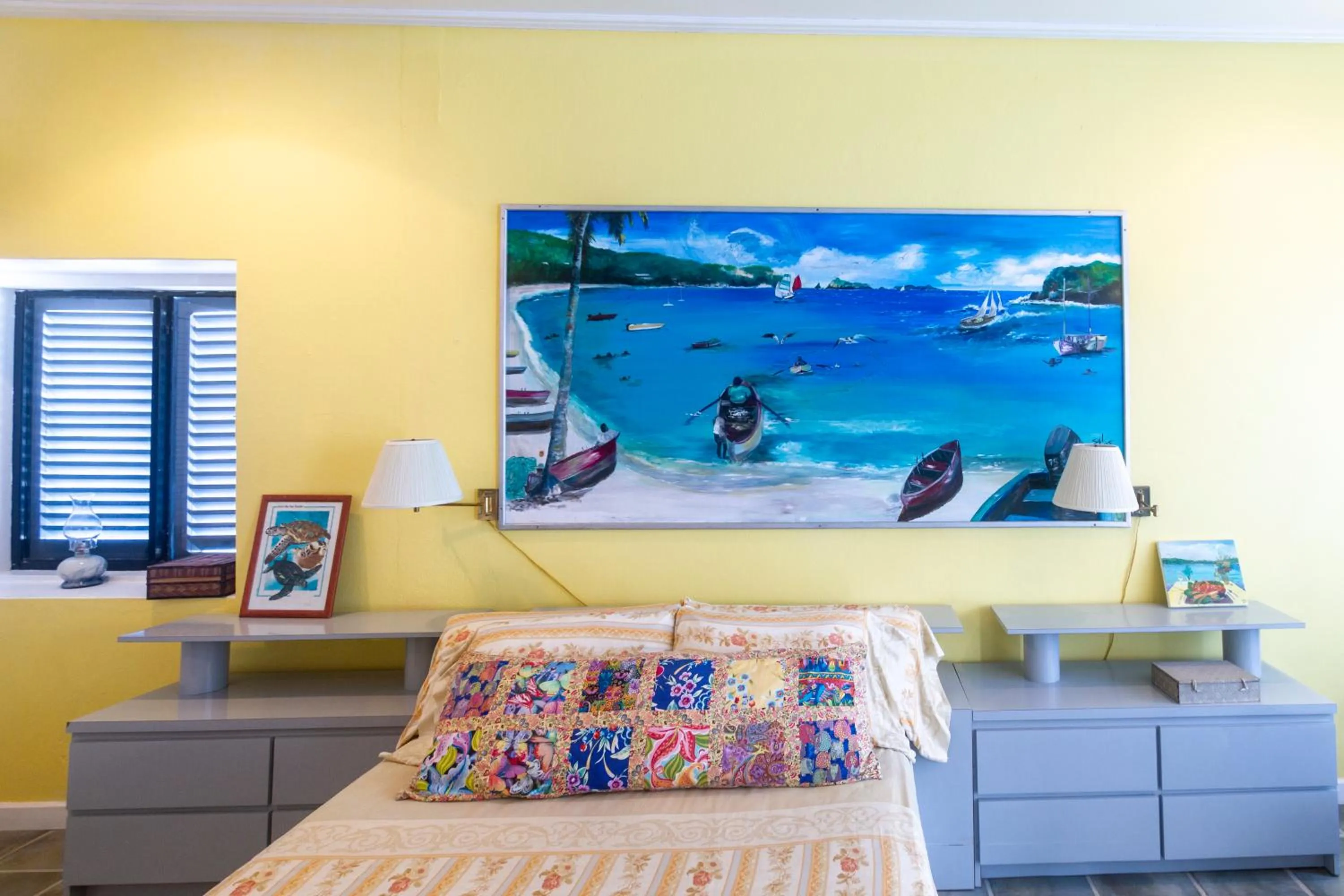 Bed in Bequia Beachfront Villas