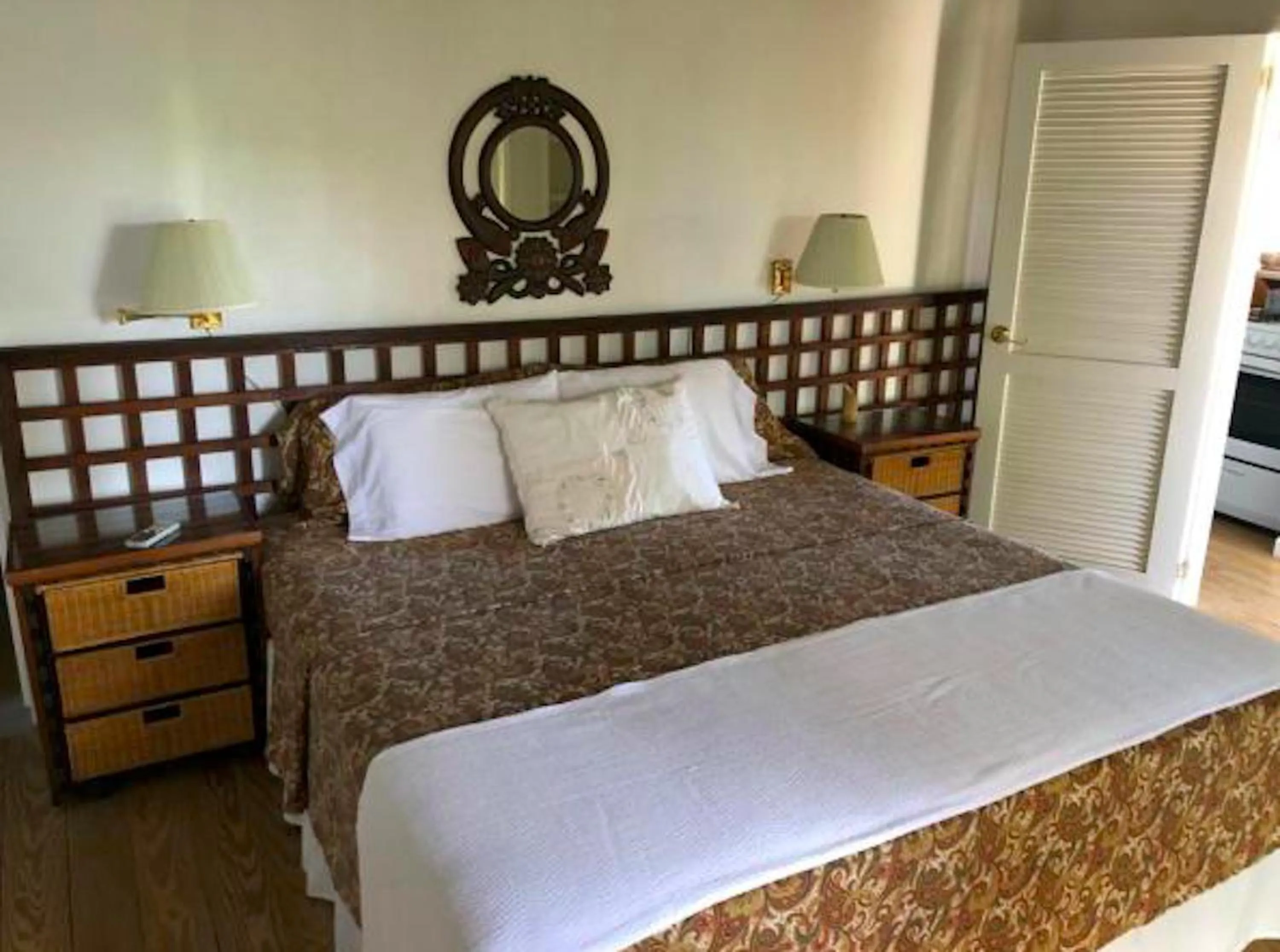 Bed in Bequia Beachfront Villas