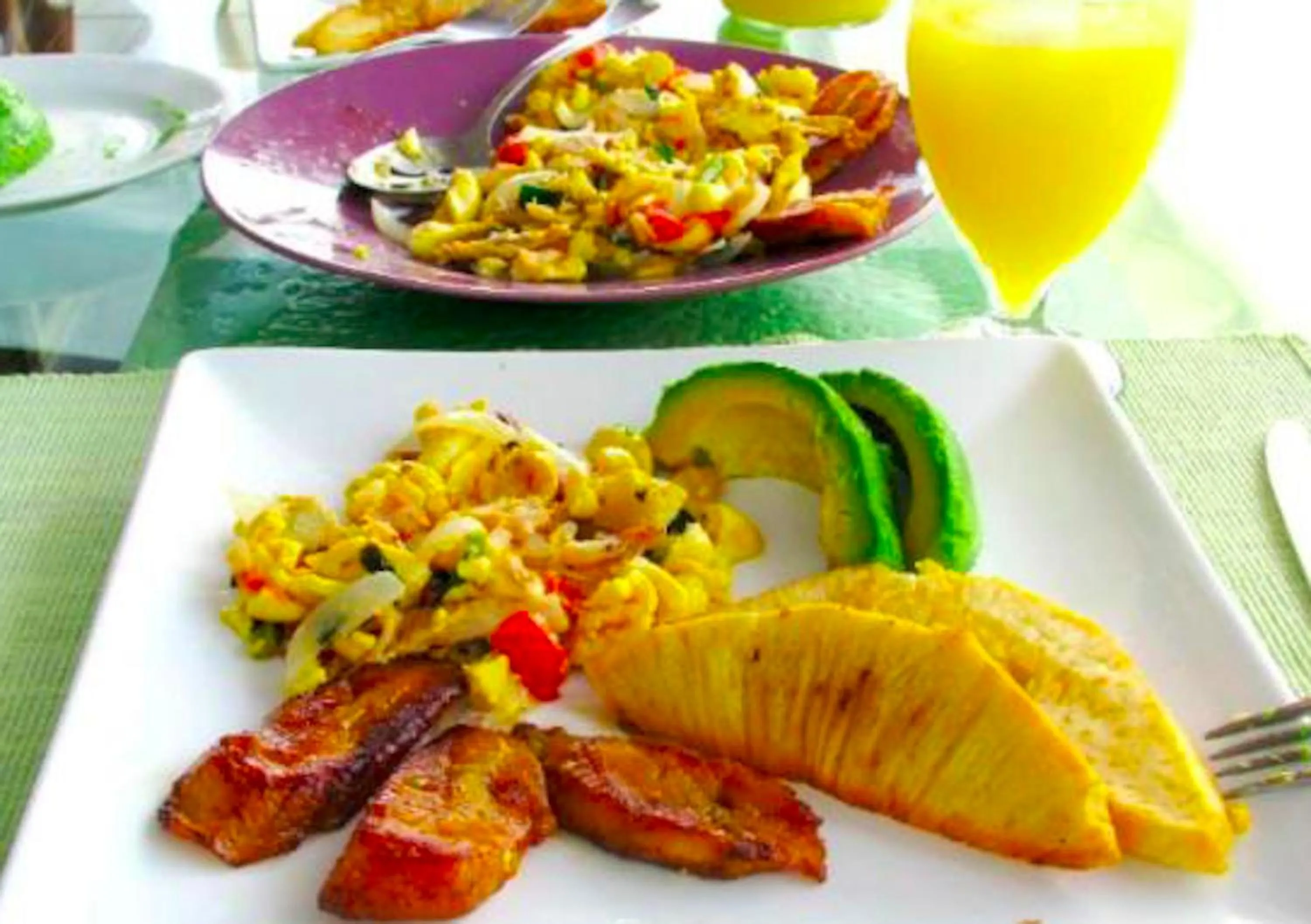 Food and drinks in Bequia Beachfront Villas