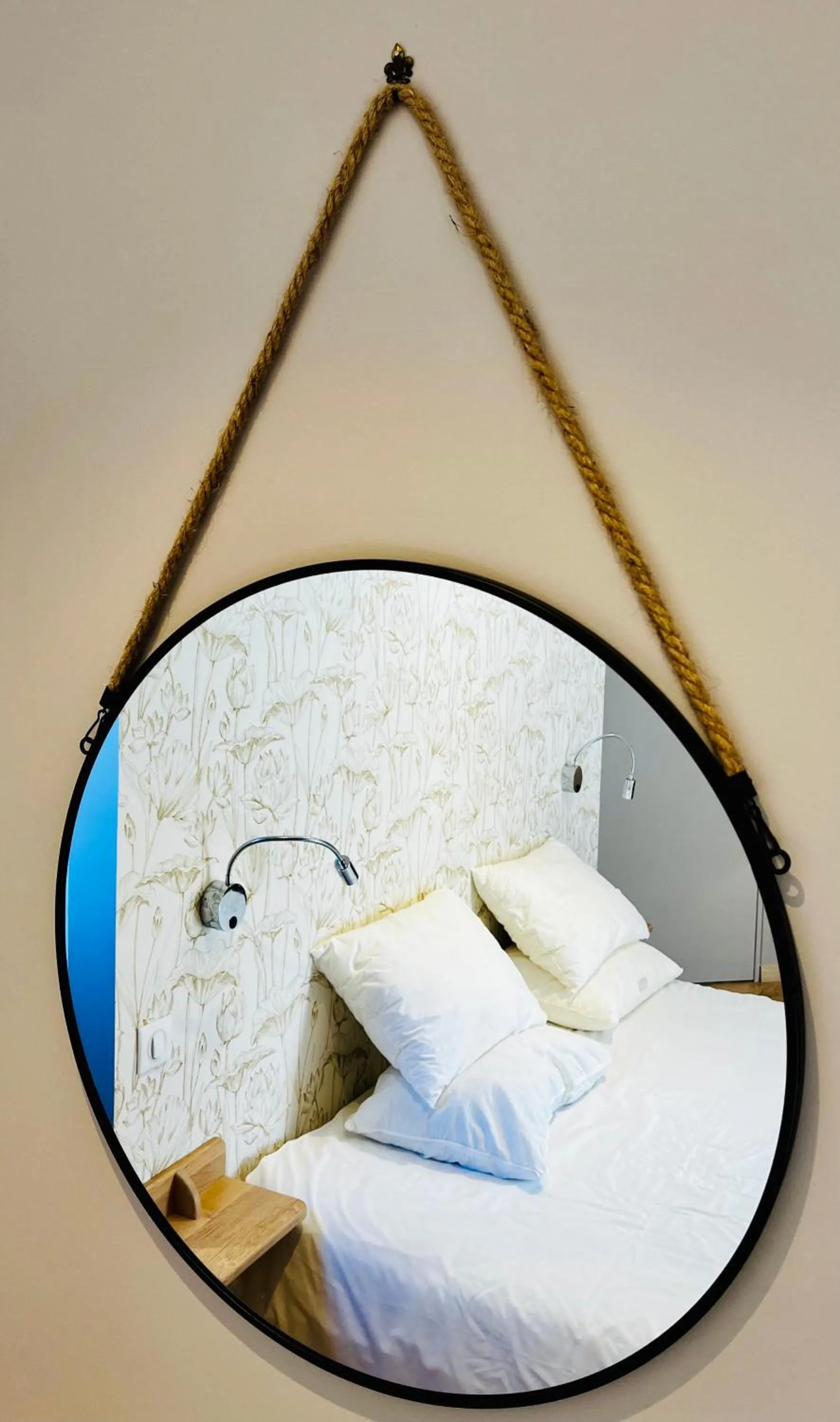 Bed in Hôtel Le Troubadour à Rocamadour