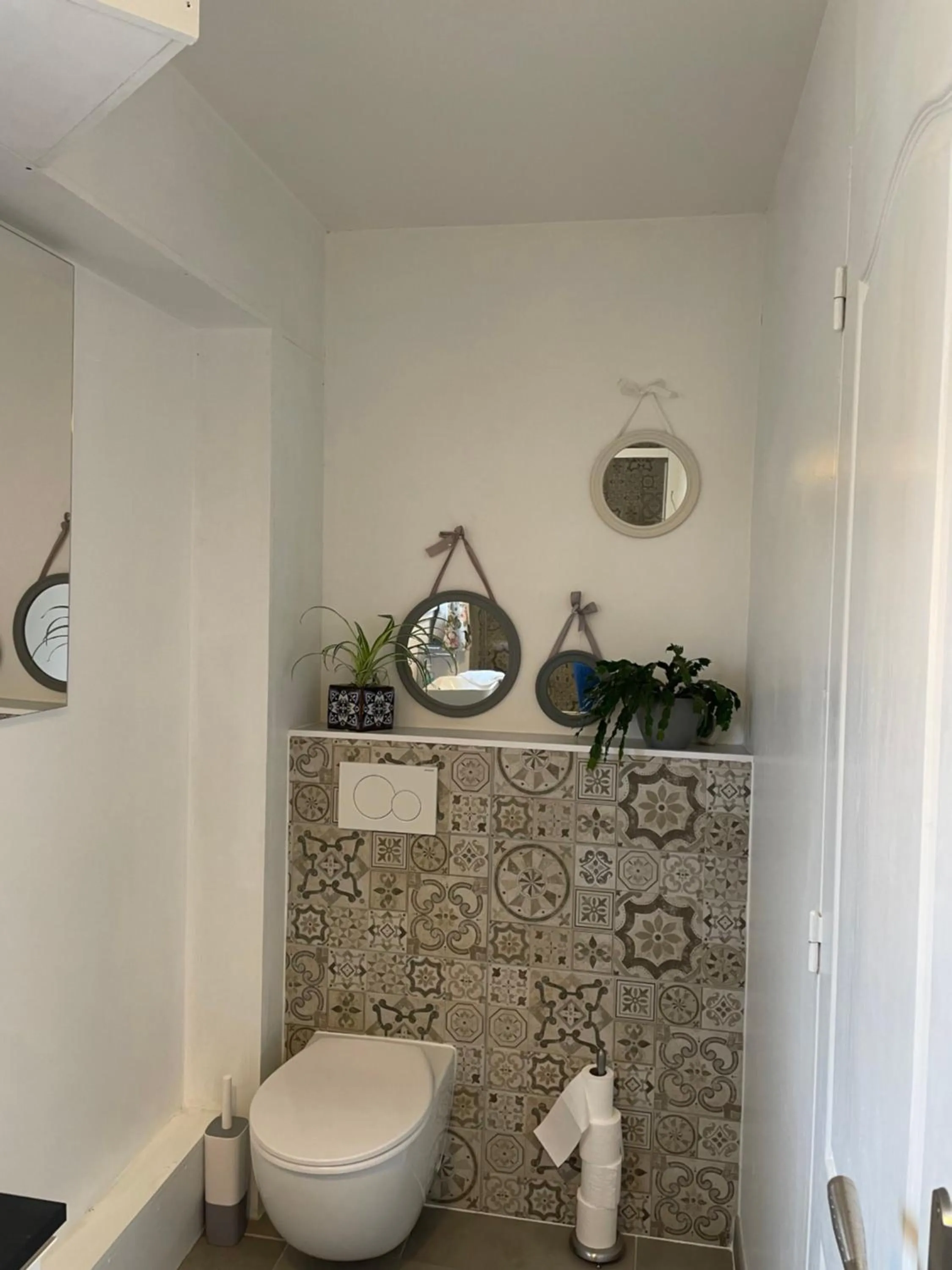 Toilet in Manoir de la Houlette