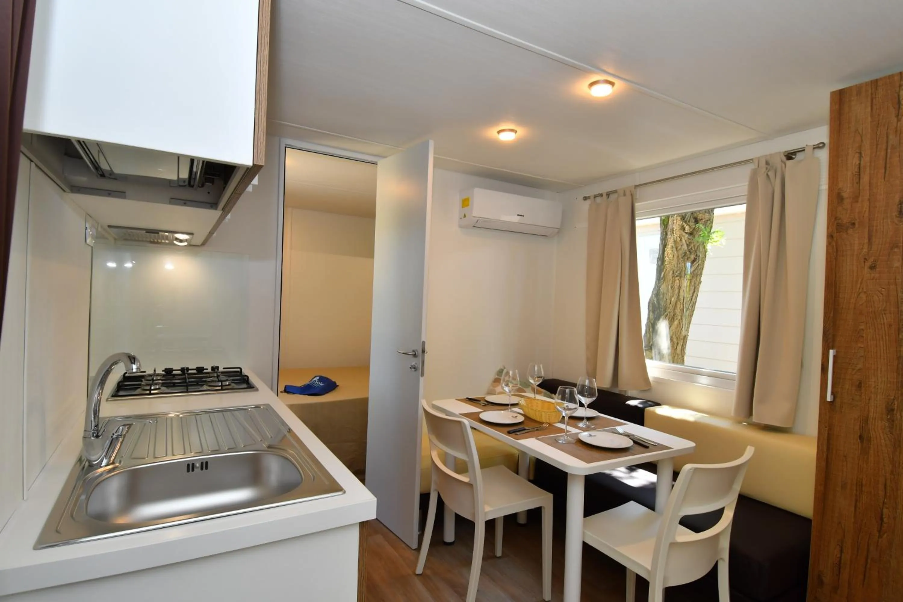 Dining area in Club del Sole Marina Family Resort