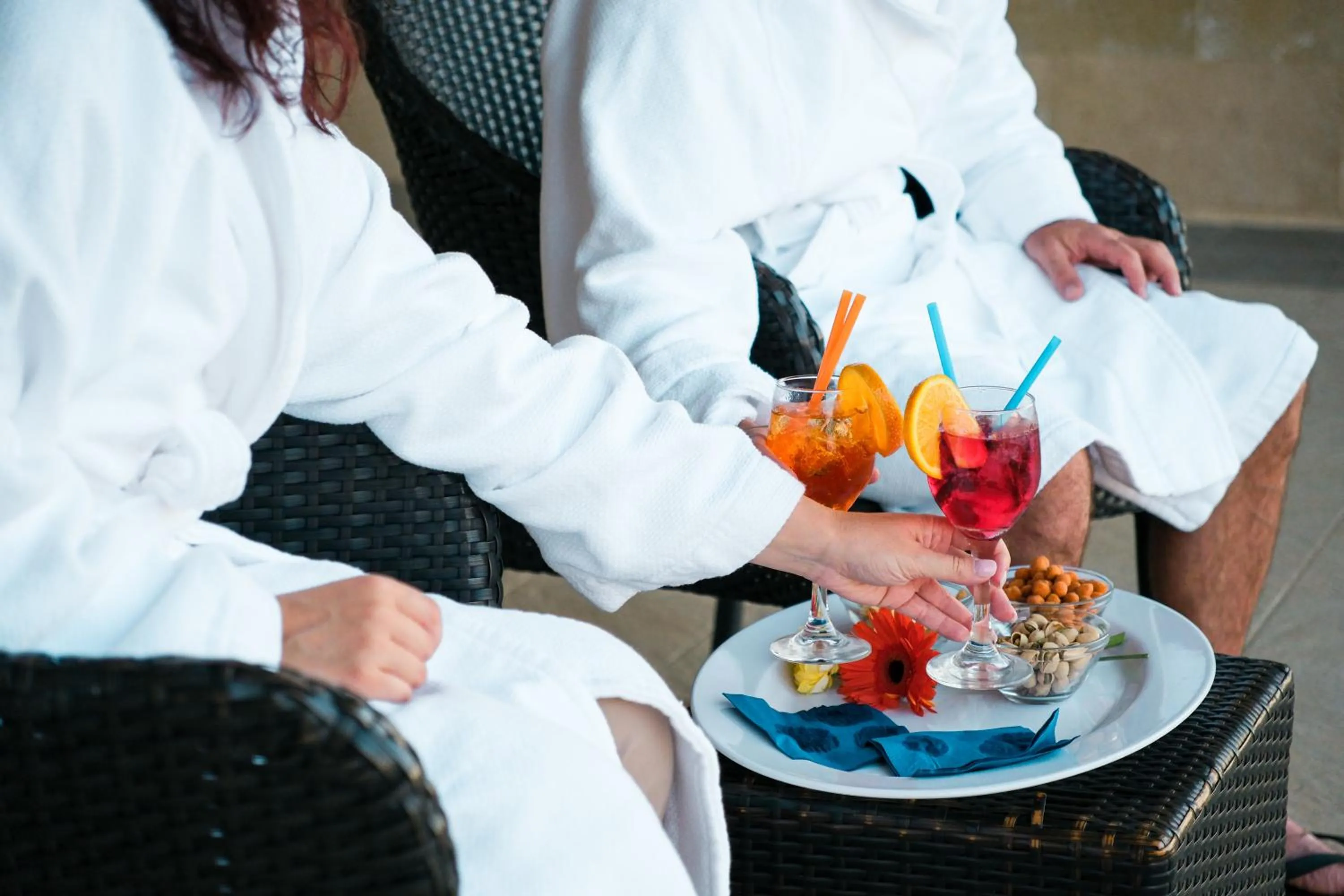 Food and drinks in Hotel Scoglio Degli Achei