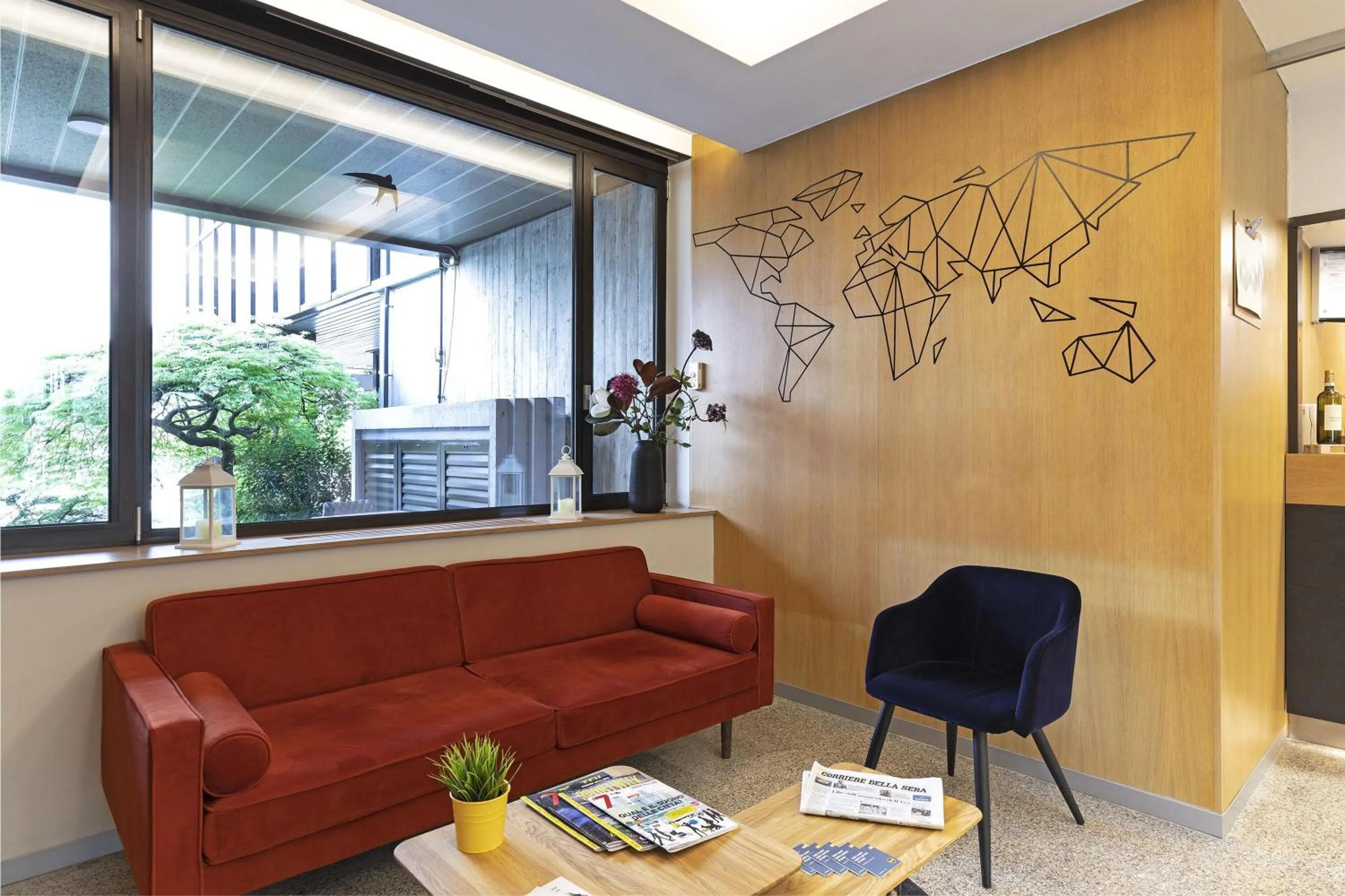 Lobby or reception in B&B Hotel Udine