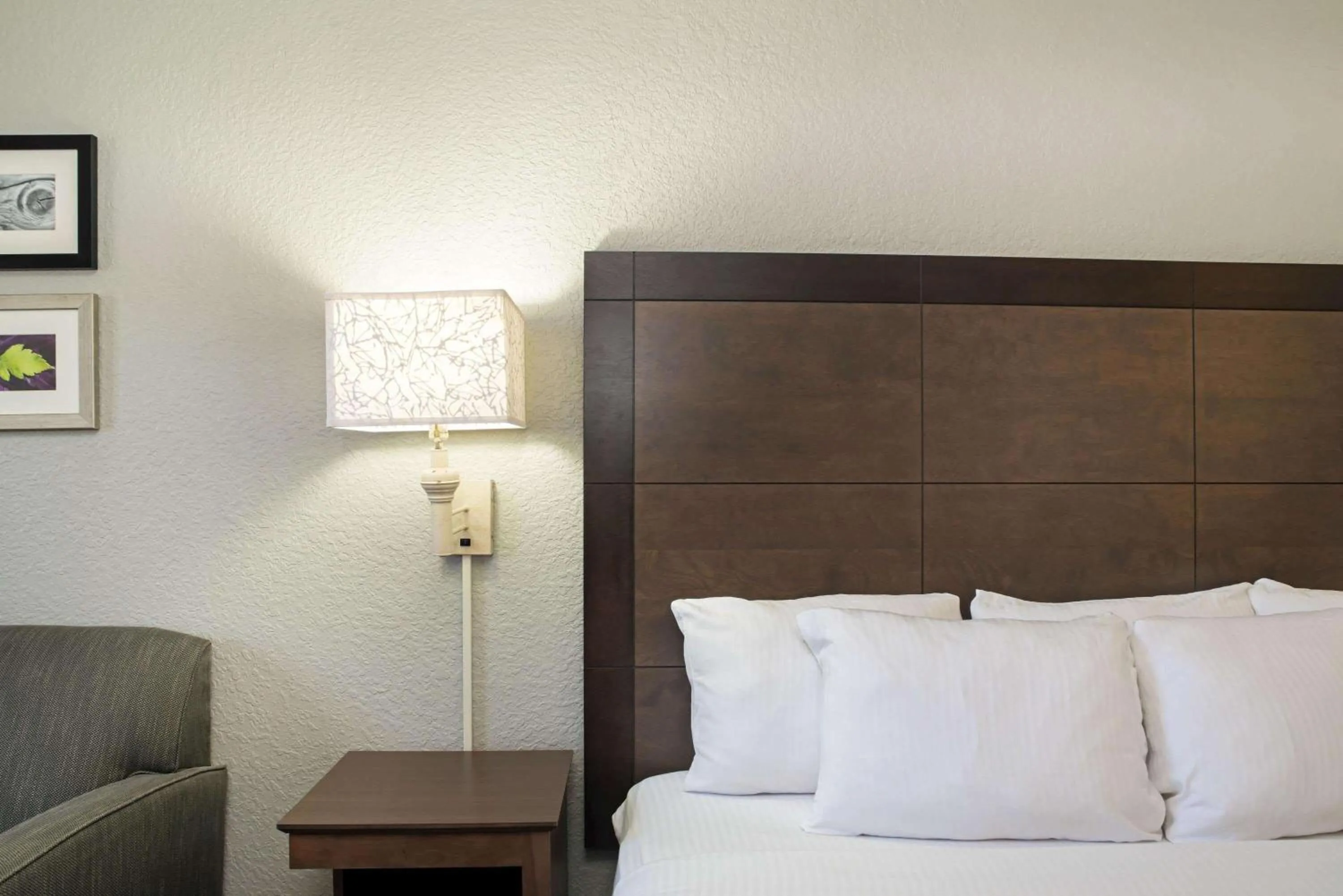 Photo of the whole room in La Quinta Inn by Wyndham West Palm Beach - Florida Turnpike