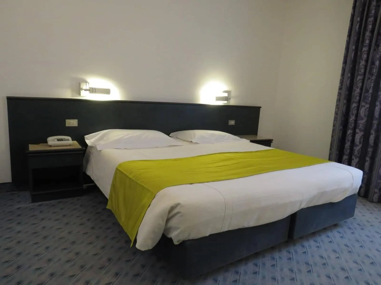 Bed in Hotel Turandot