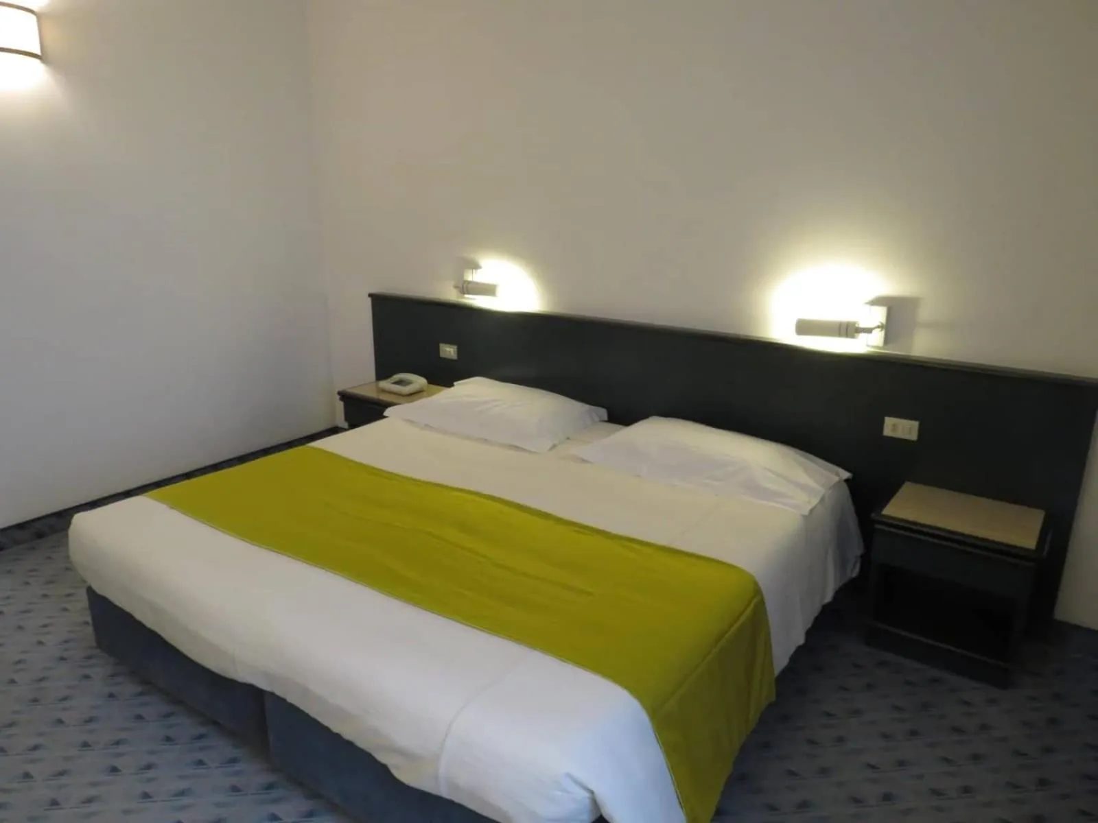 Bed in Hotel Turandot