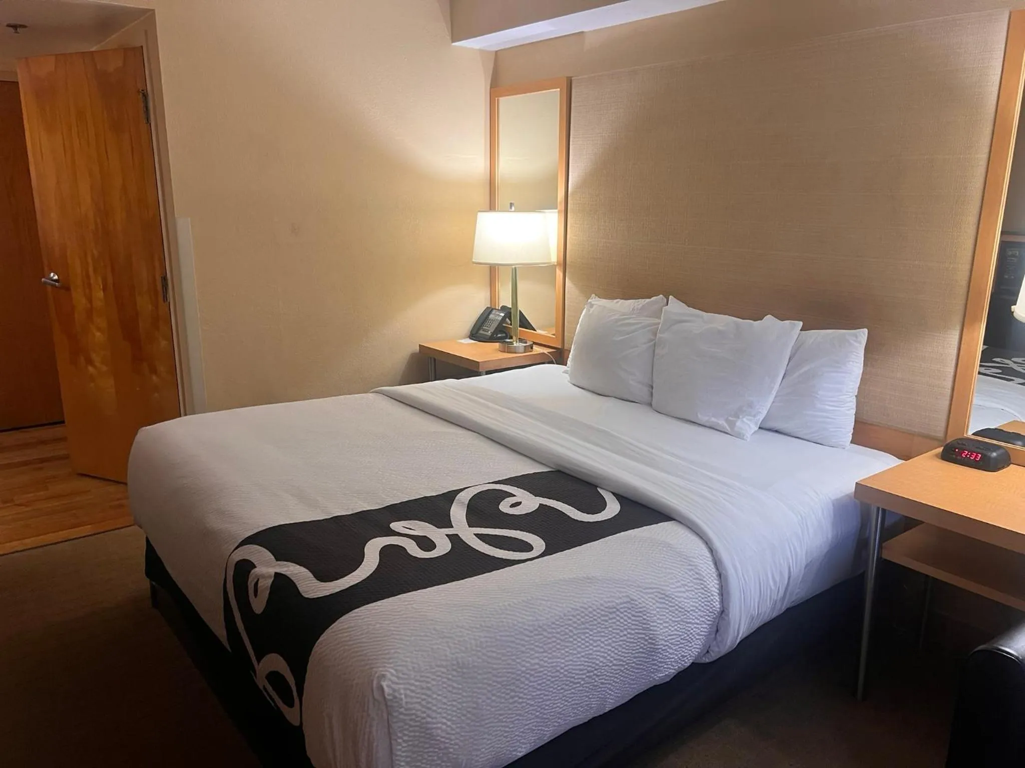 Bed in La Quinta by Wyndham West Palm Beach Airport