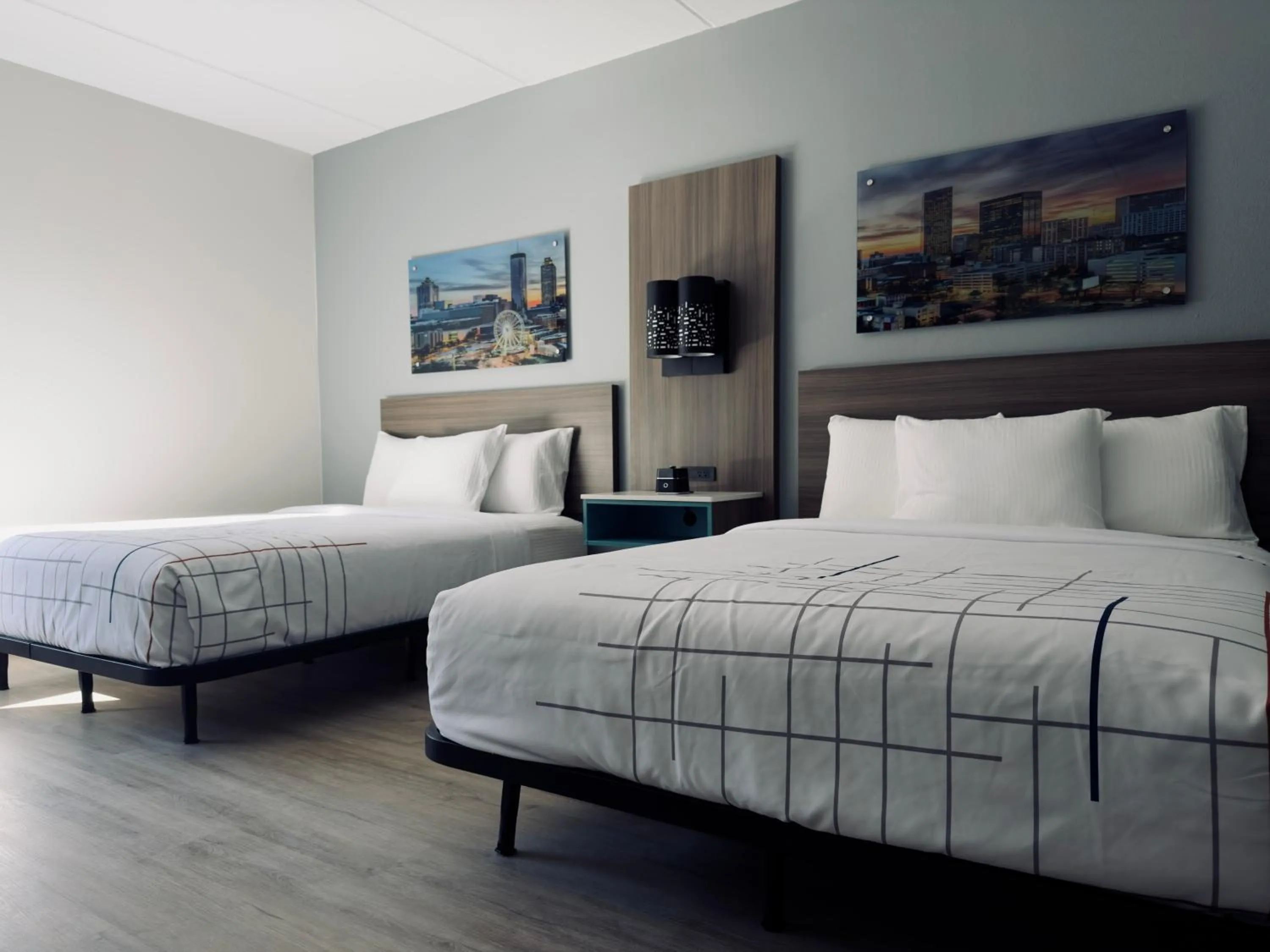 Bed in La Quinta by Wyndham Atlanta Roswell