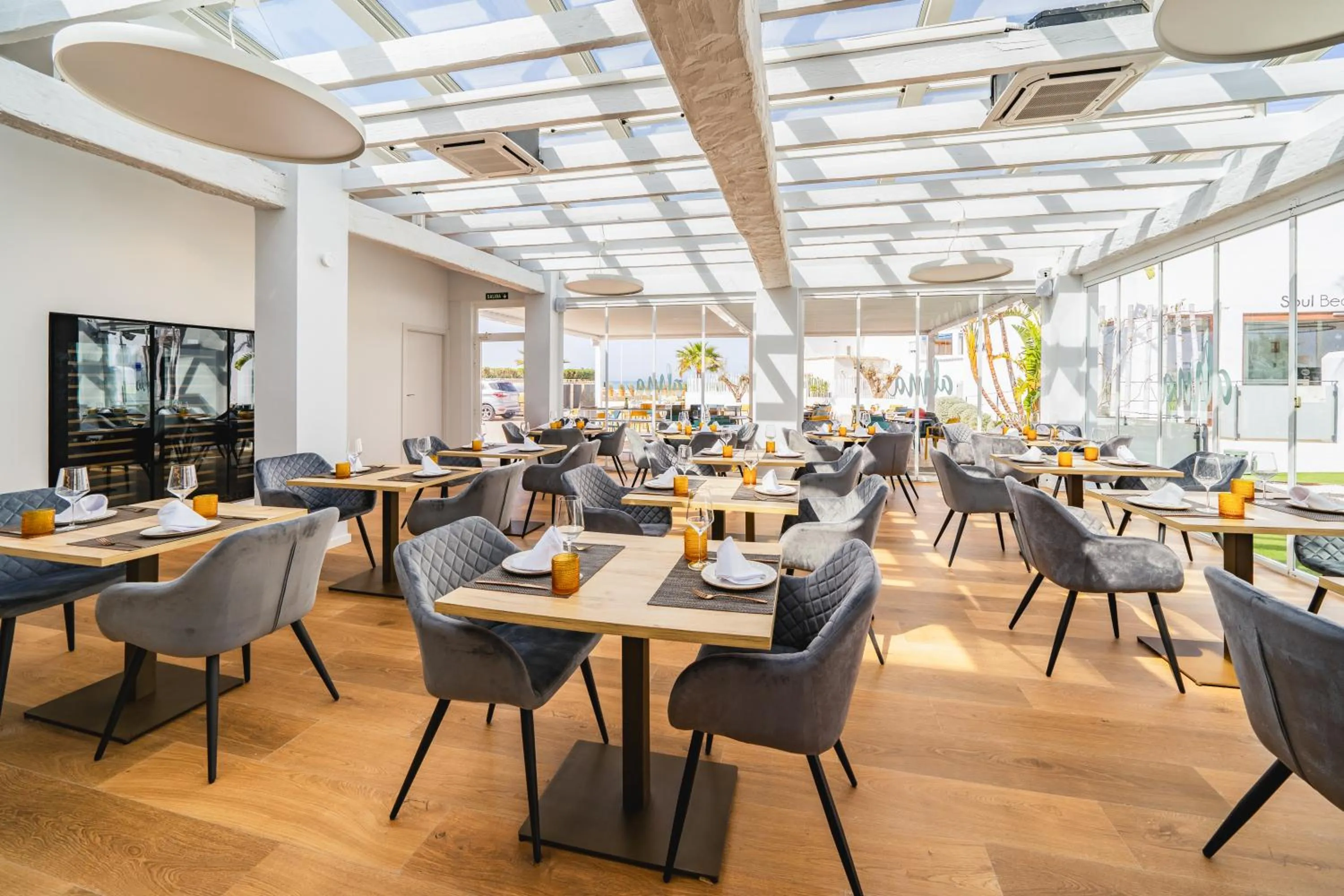 Restaurant/places to eat in Soul Beach Hotel By Mc - Adults Recommended