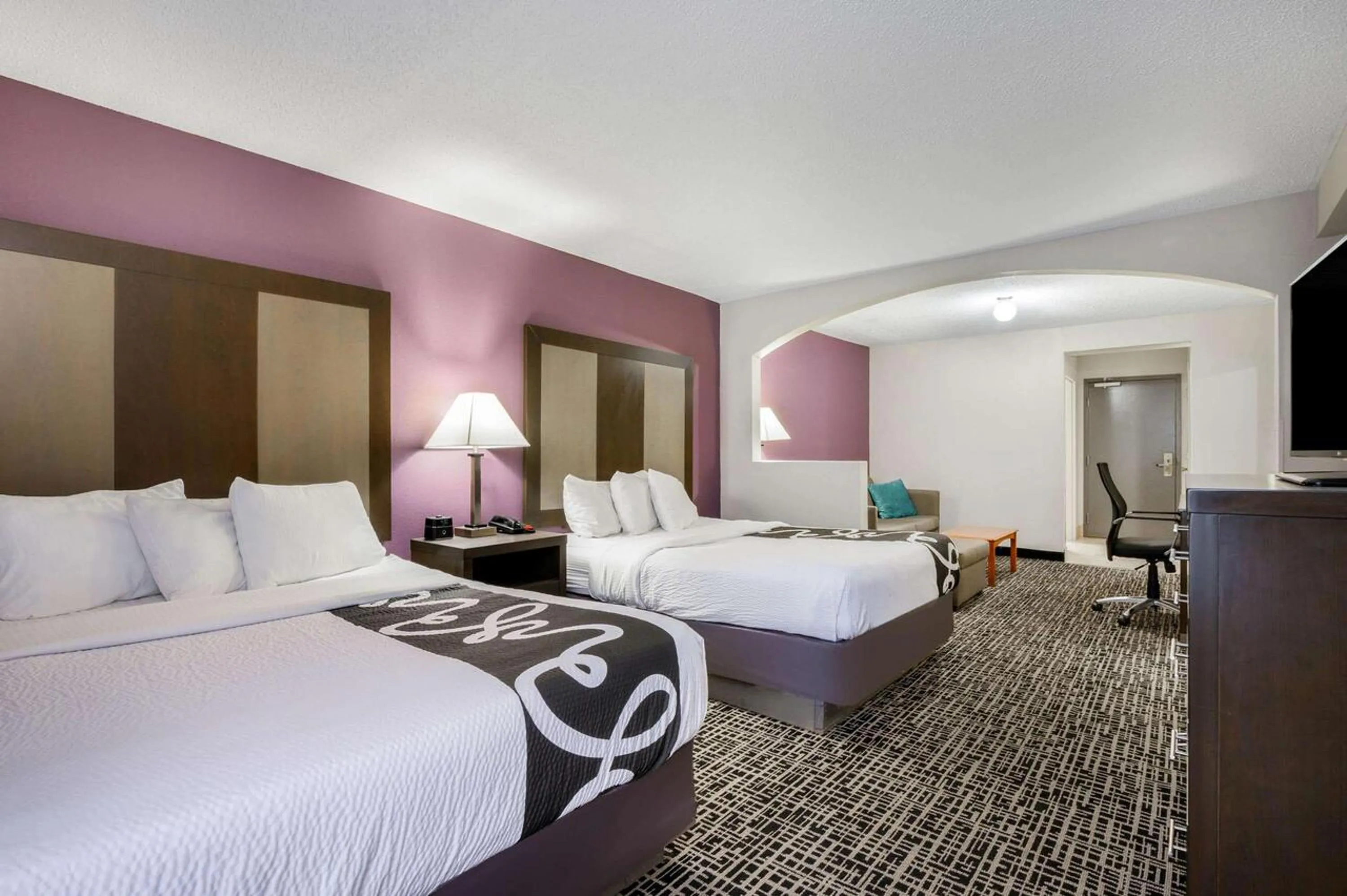 Photo of the whole room, Bed in La Quinta Inn by Wyndham North Myrtle Beach