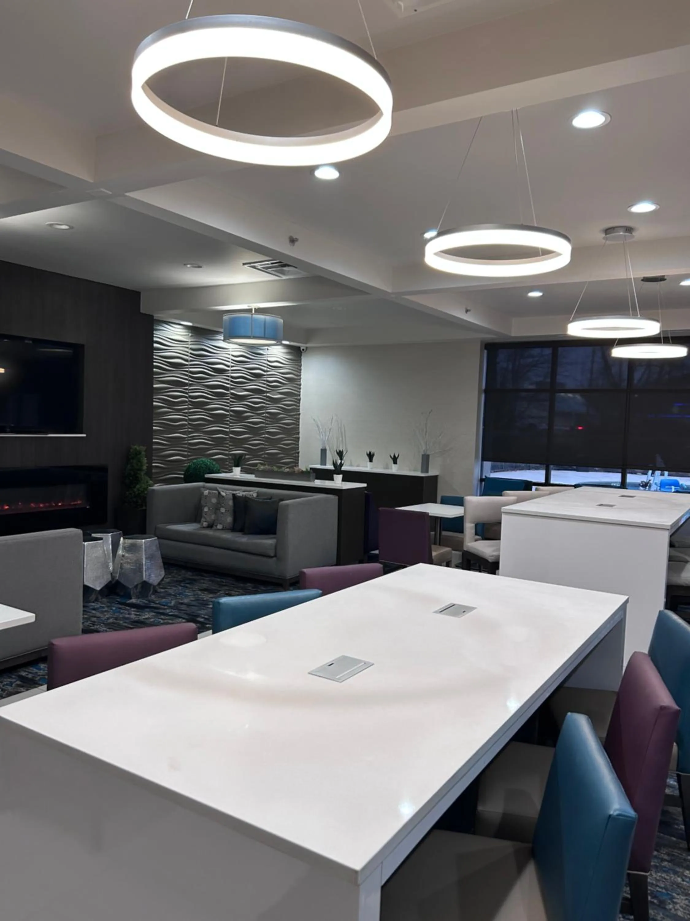 Lobby or reception in La Quinta Inn by Wyndham Columbia SE Fort Jackson