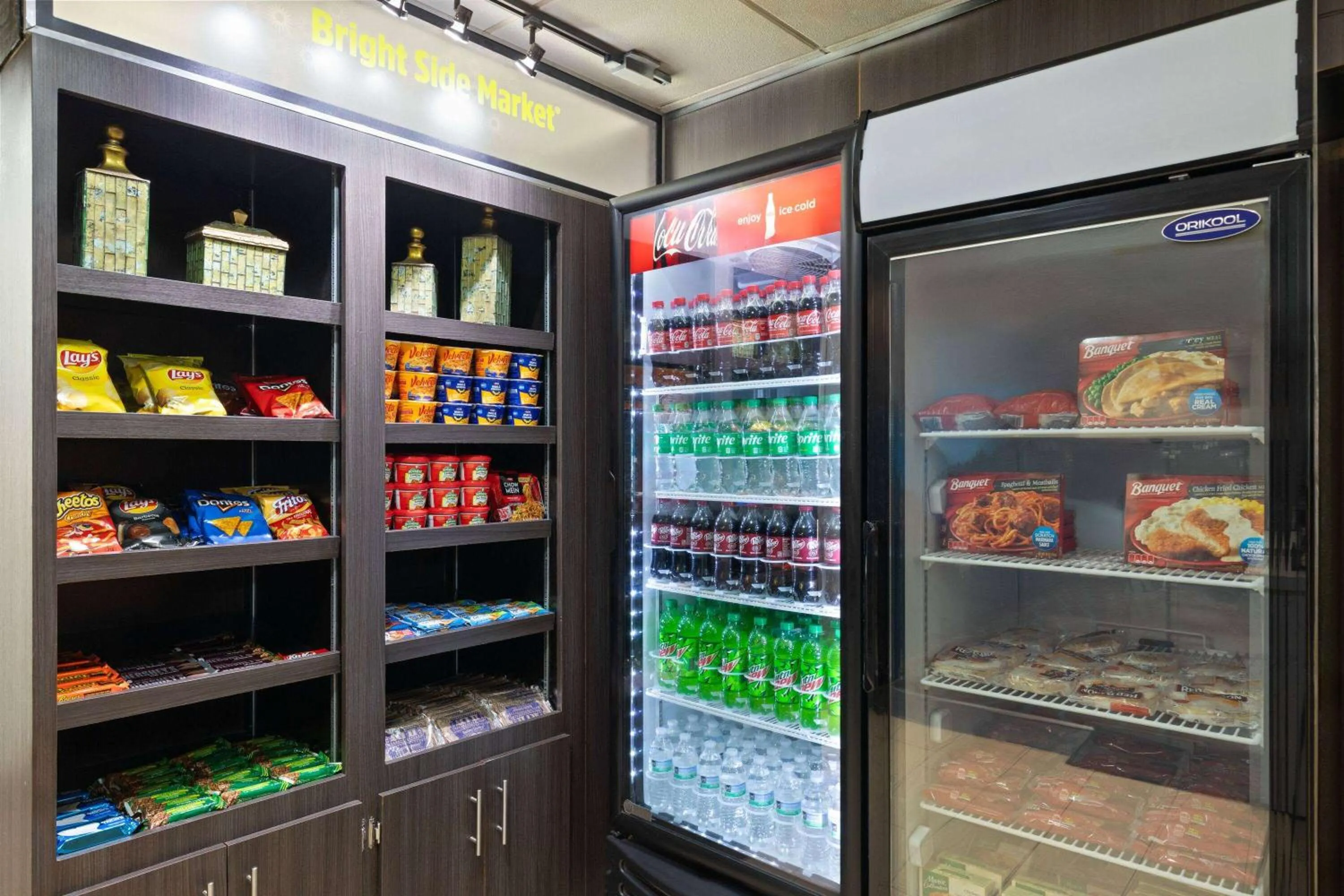 Food and drinks in La Quinta by Wyndham Sevierville / Kodak