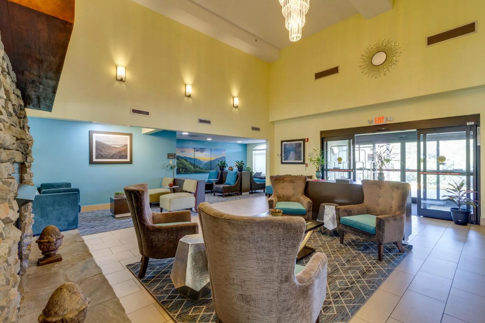 Lobby or reception in La Quinta by Wyndham Sevierville / Kodak