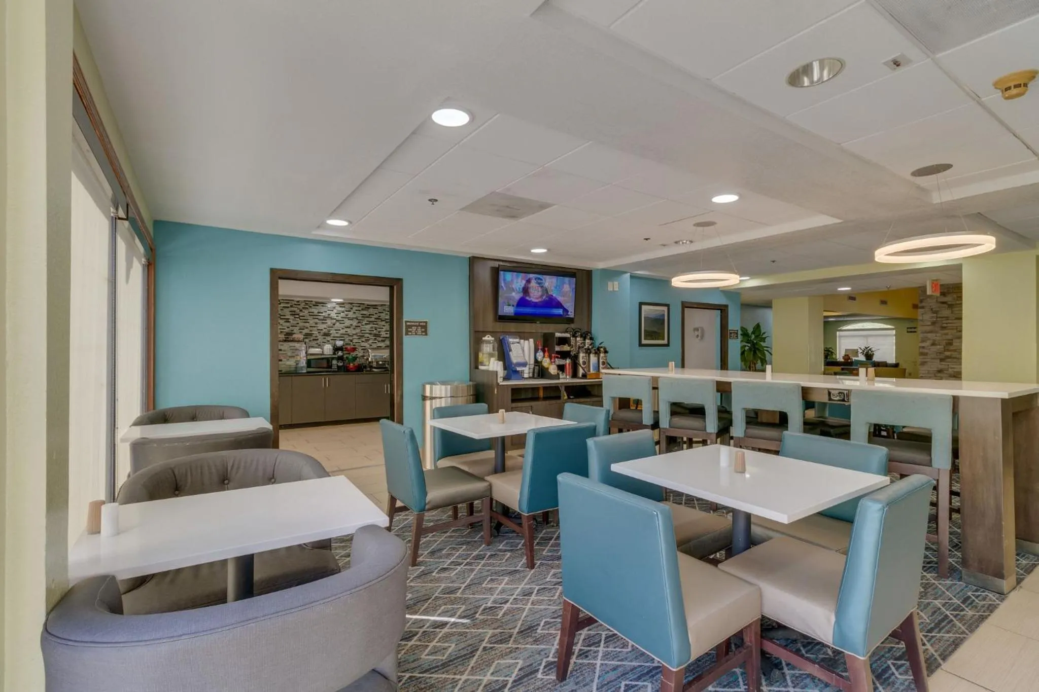 Restaurant/places to eat in La Quinta by Wyndham Sevierville / Kodak