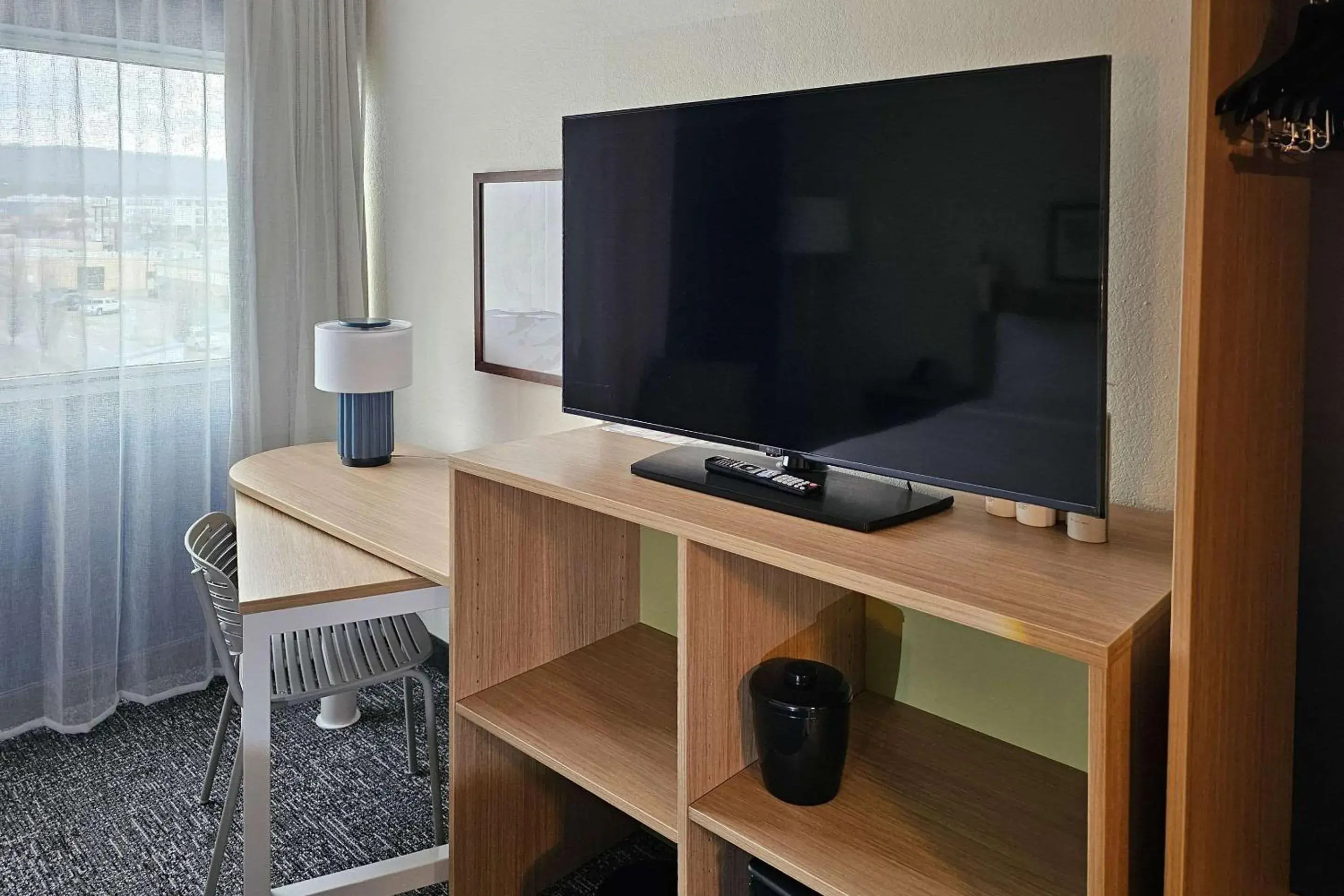 Queen Room with Two Queen Beds - Disability Access/Non-Smoking in District 3 Hotel, Ascend Hotel Collection Queen Room with Two Queen Beds - Disability Access/Non-Smoking in District 3 Hotel, Ascend Hotel Collection