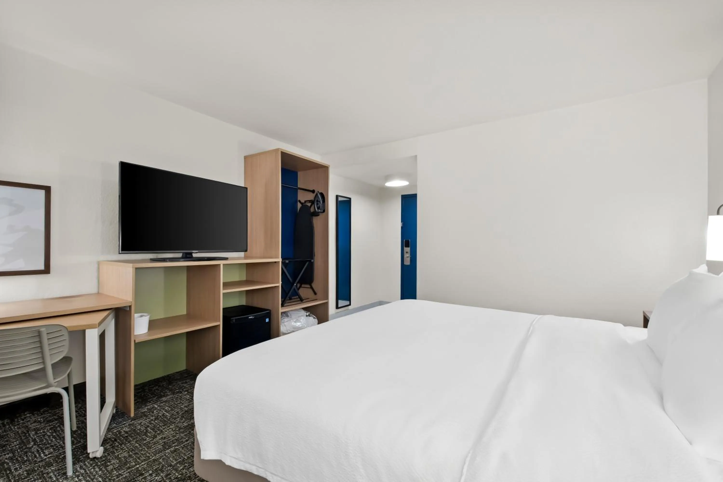 Bed in Spark by Hilton Chattanooga Downtown