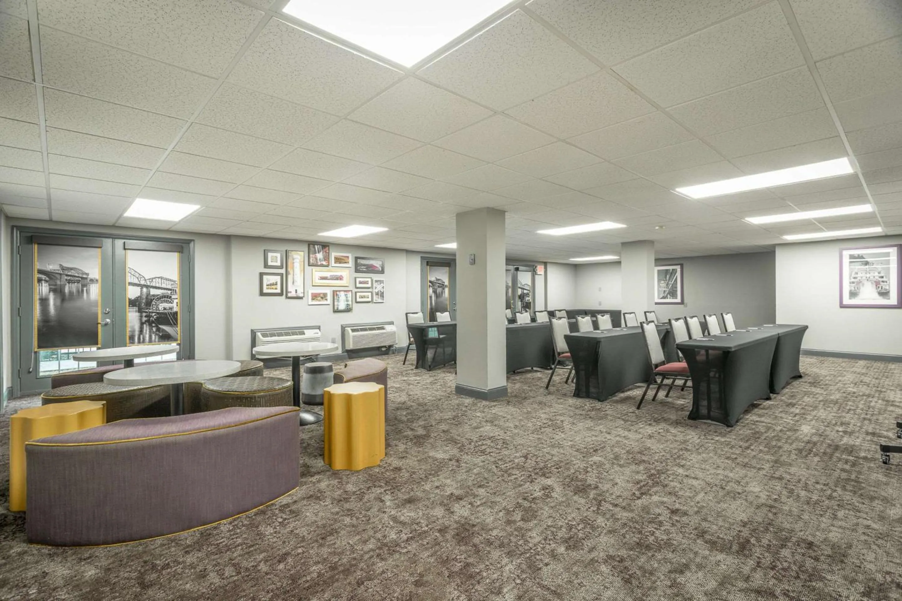 Meeting/conference room in District 3 Hotel, Ascend Hotel Collection