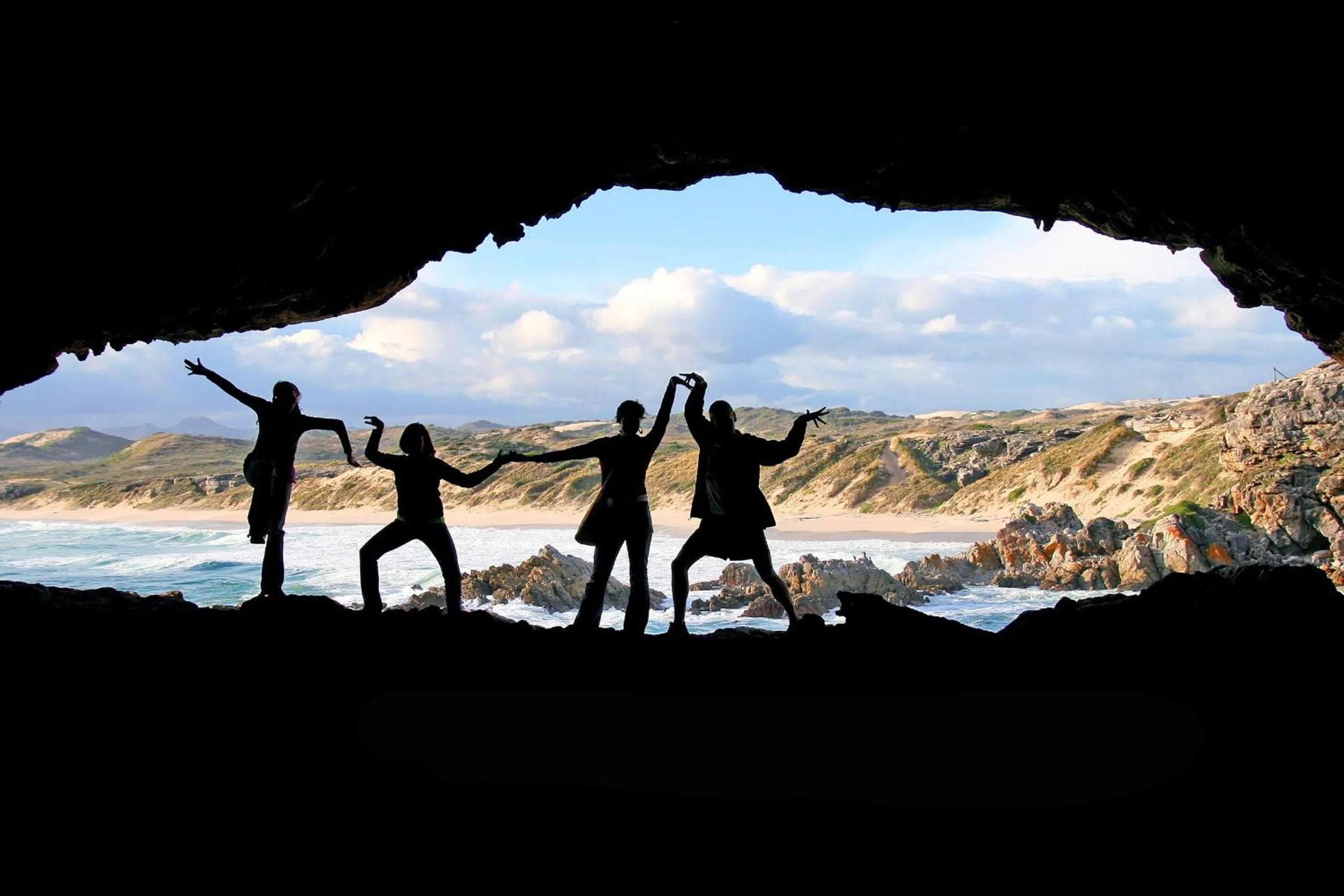 group of guests in Mosaic Lagoon Lodge