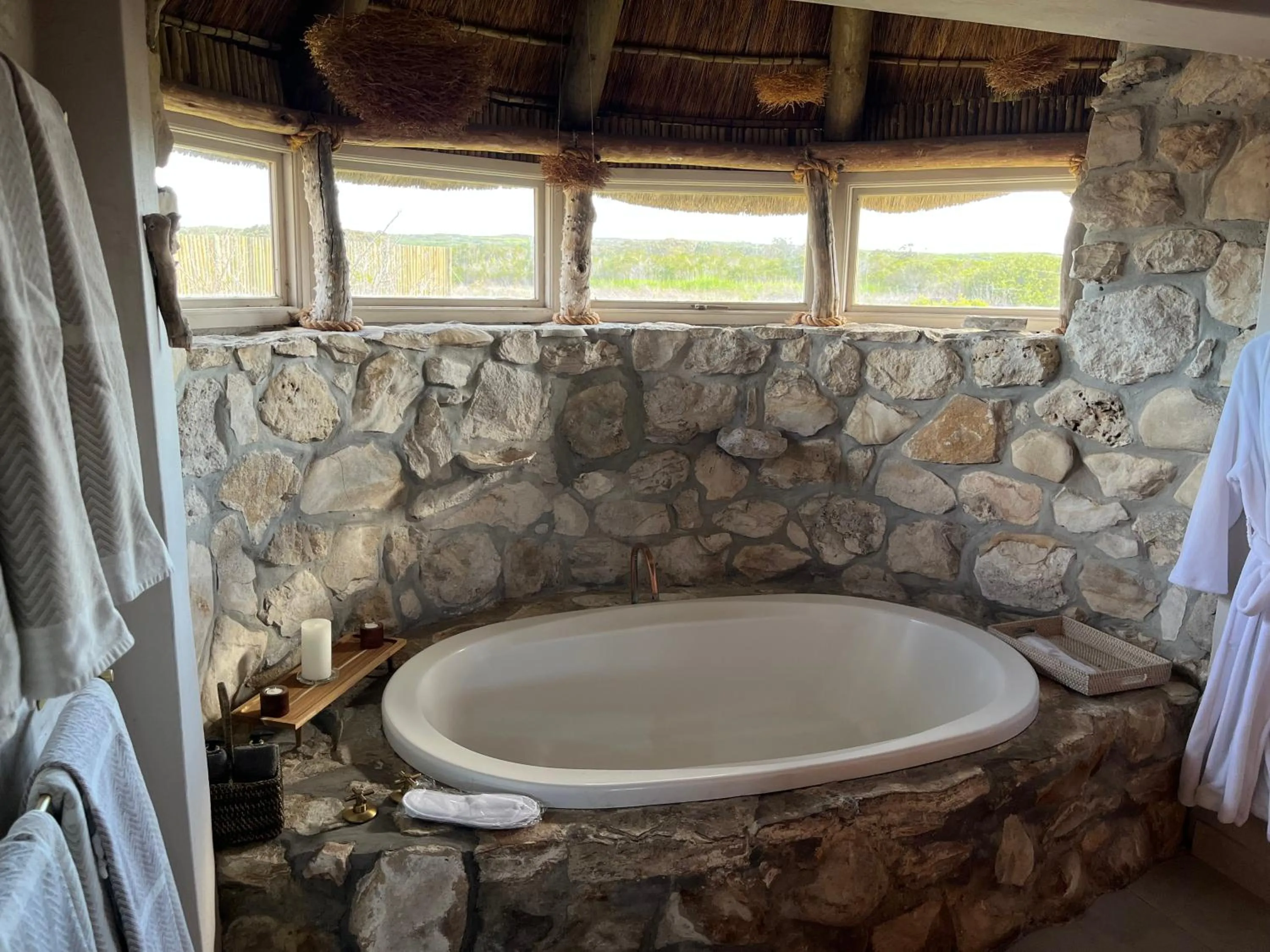 Bath in Mosaic Lagoon Lodge