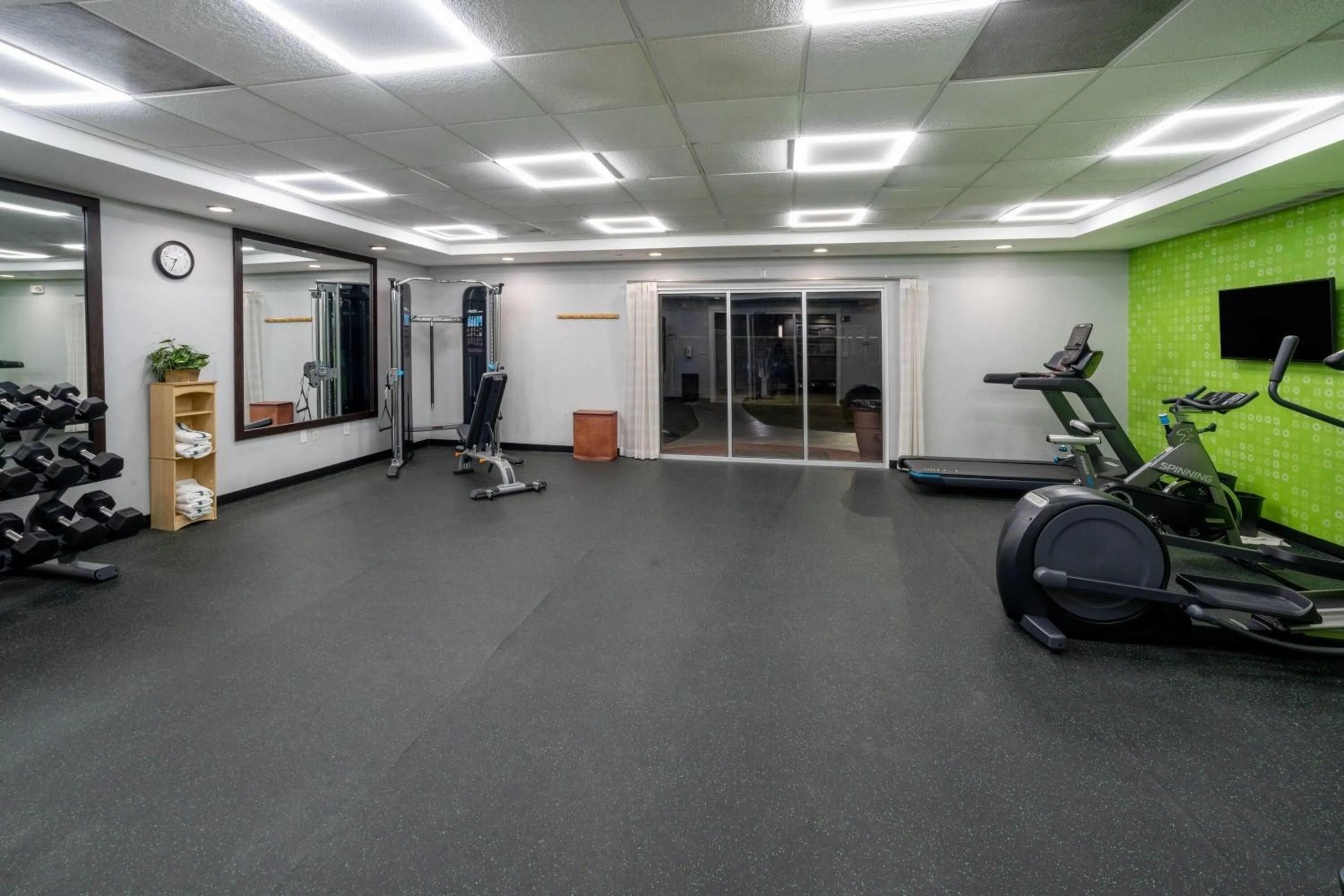 Fitness centre/facilities in La Quinta by Wyndham Birmingham Hoover